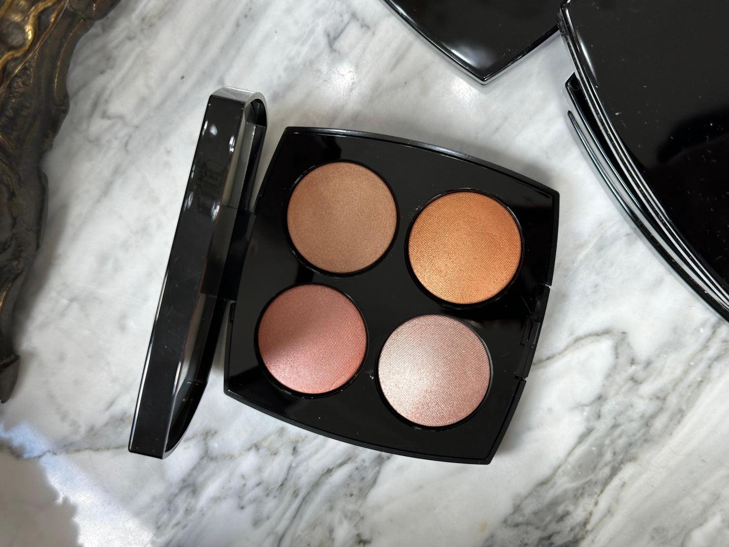 CHANEL Jeux De Lumières Eyeshadow and Highlighter Palette Limited Edition