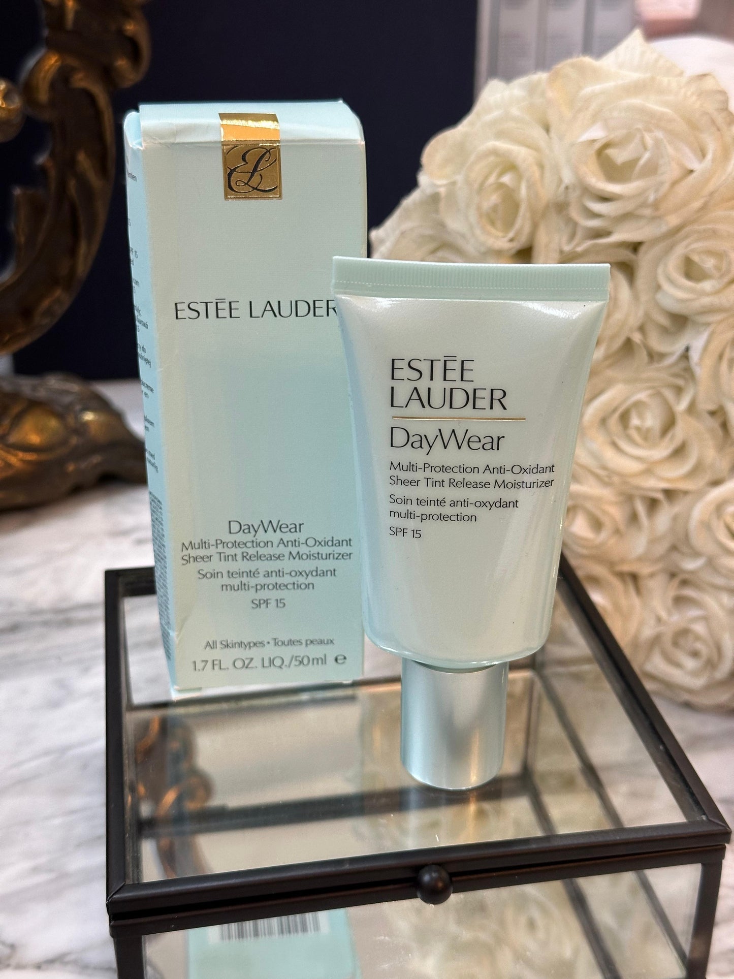ESTÉE LAUDER DayWear
Multi-Protection Anti-Oxidant Sheer Tint Release Moisturiser SPF15