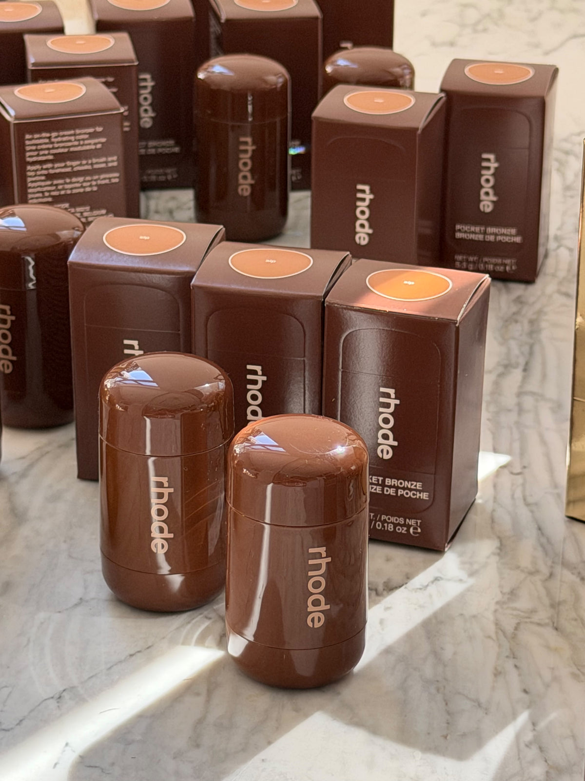RHODE
Pocket Bronze Long-Wearing Cream Bronzer - Sip