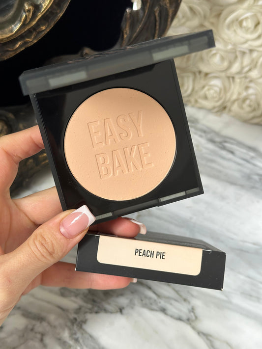 HUDA BEAUTY Easy Bake and Snatch Pressed Brightening and Setting Powder - Peach Pie