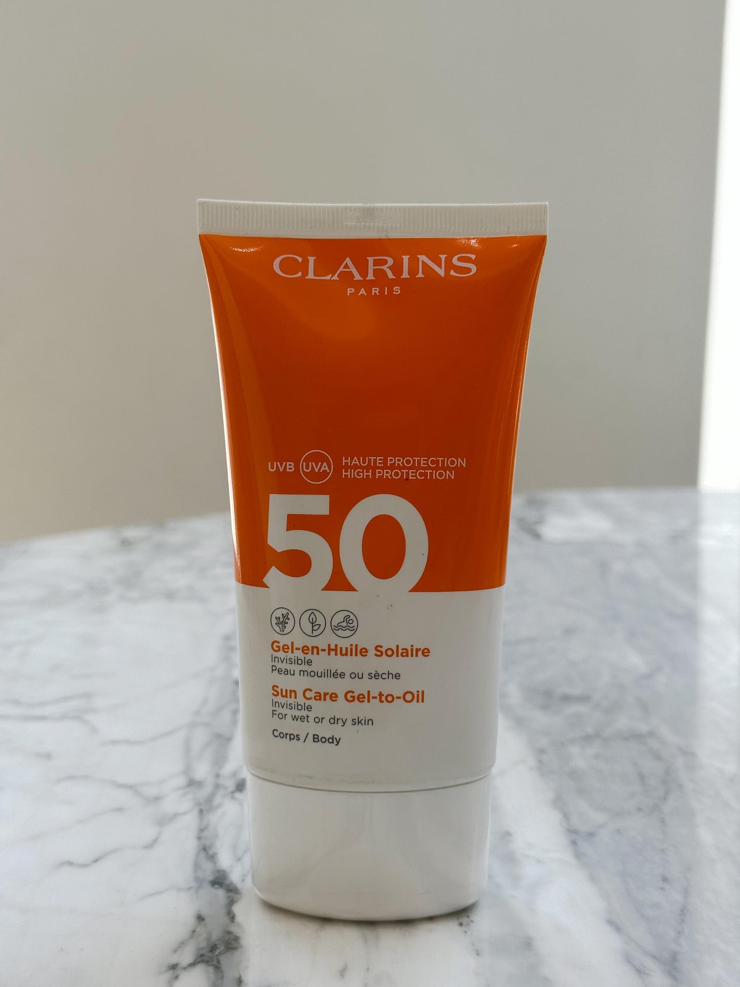 CLARINS Sun Care Gel-to-Oil SPF50
