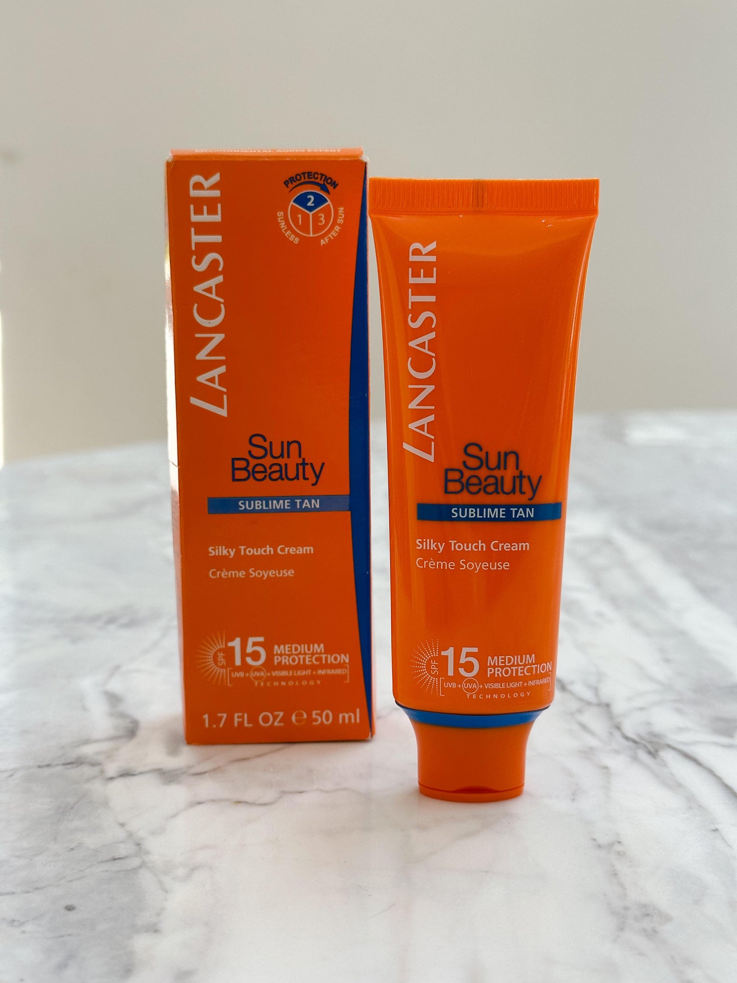 LANCASTER Sun Beauty Silky Touch Cream SPF15