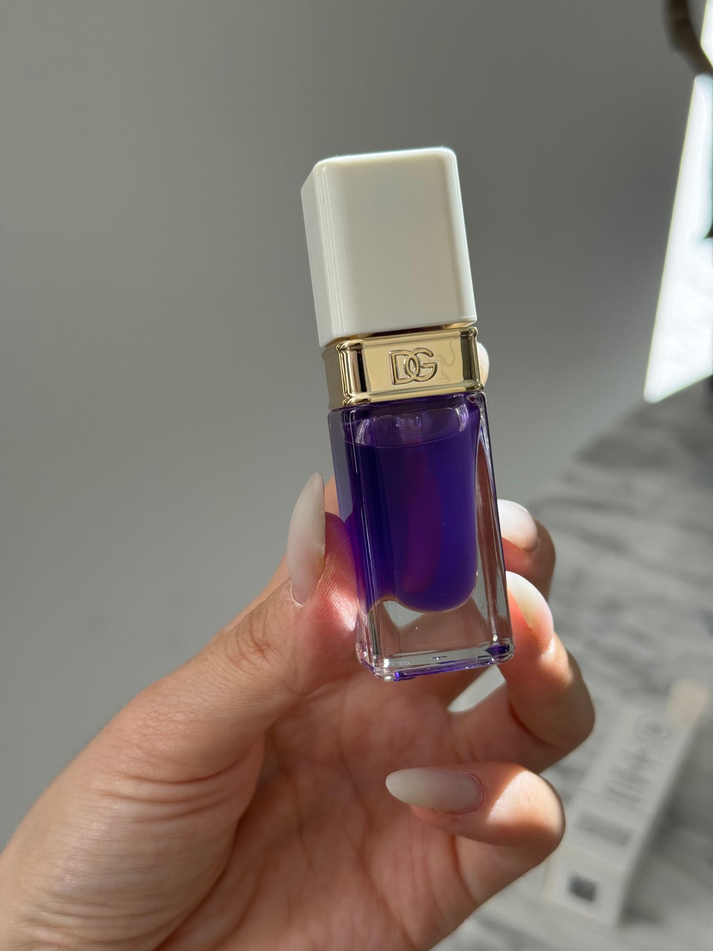DOLCE & GABBANA Violet Liquid Blush
24H Hydrating Non-sticky pH Reacting