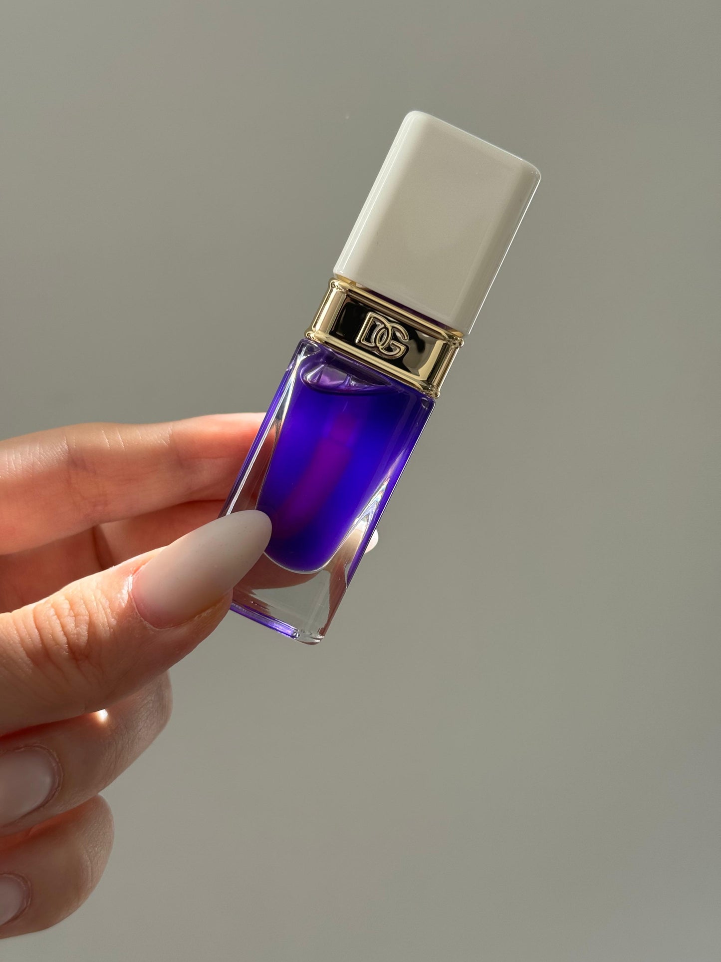 DOLCE & GABBANA Violet Liquid Blush
24H Hydrating Non-sticky pH Reacting