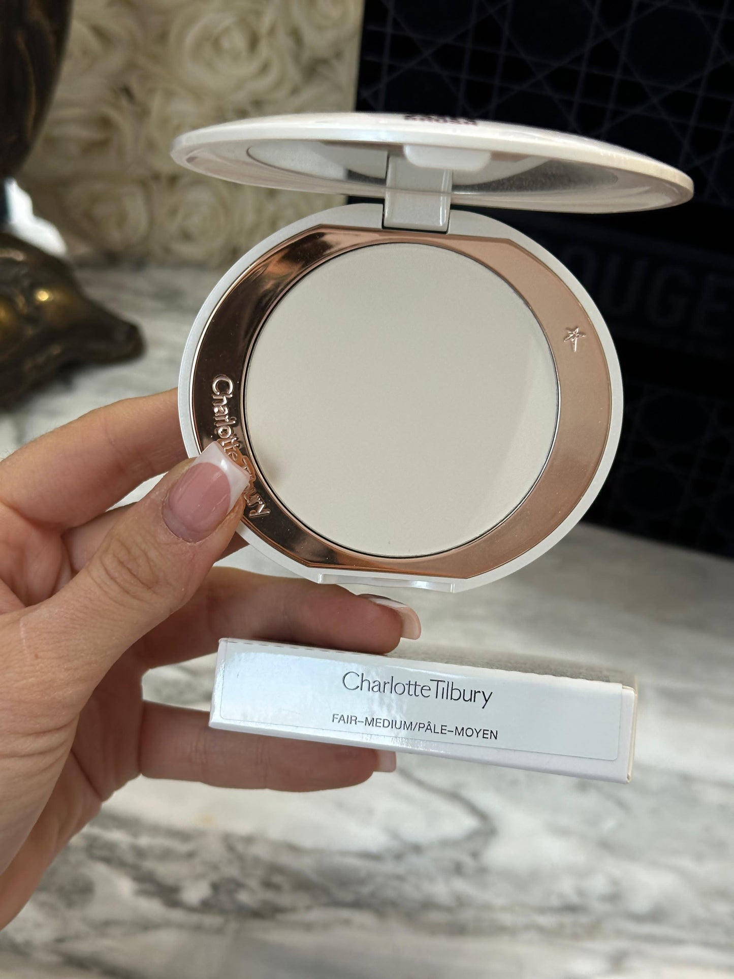CHARLOTTE TILBURY Airbrush Brightening Flawless Finish - Fair