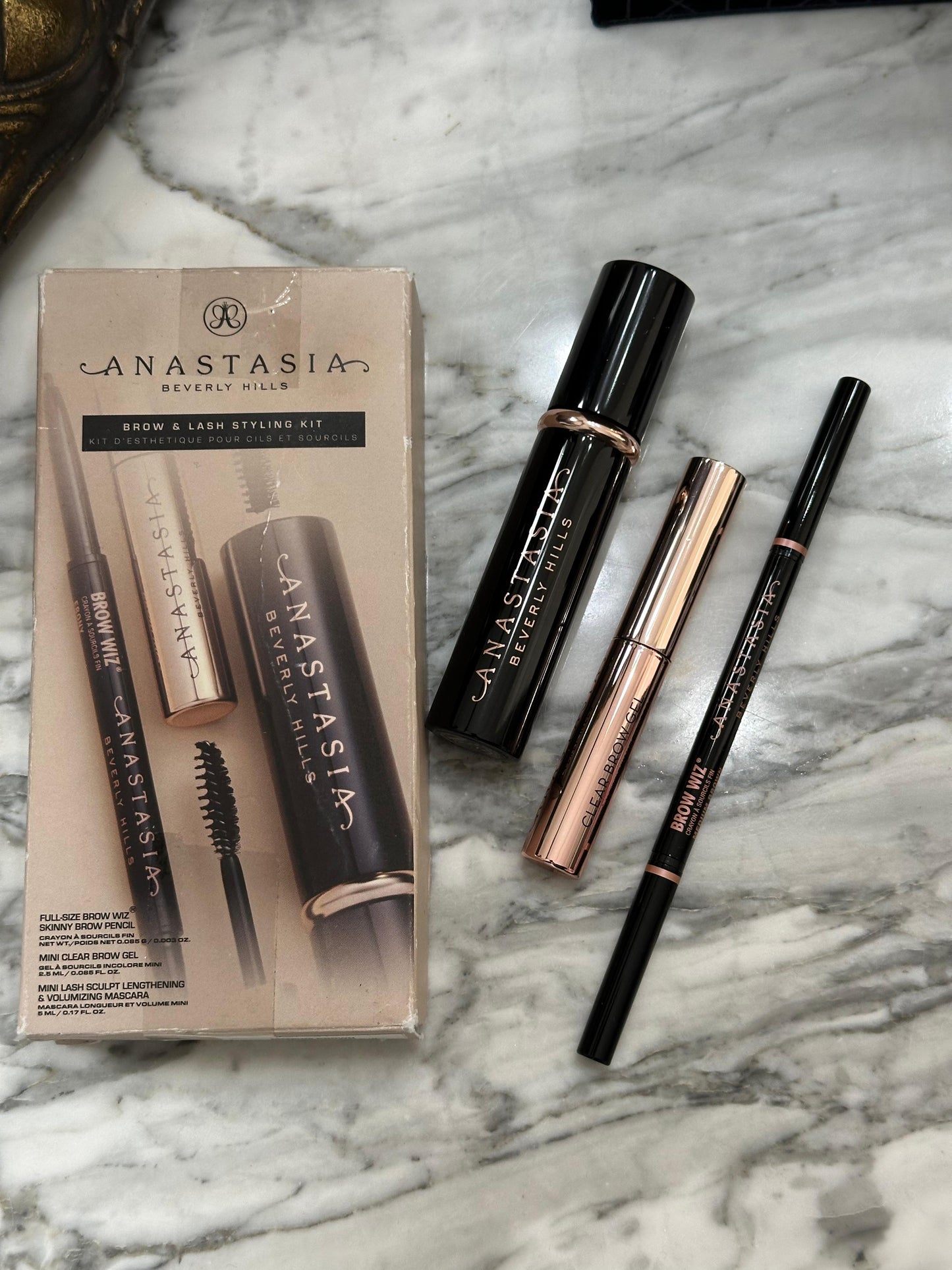 ANASTASIA BEVERLY HILLS
Brow & Lash Styling Kit