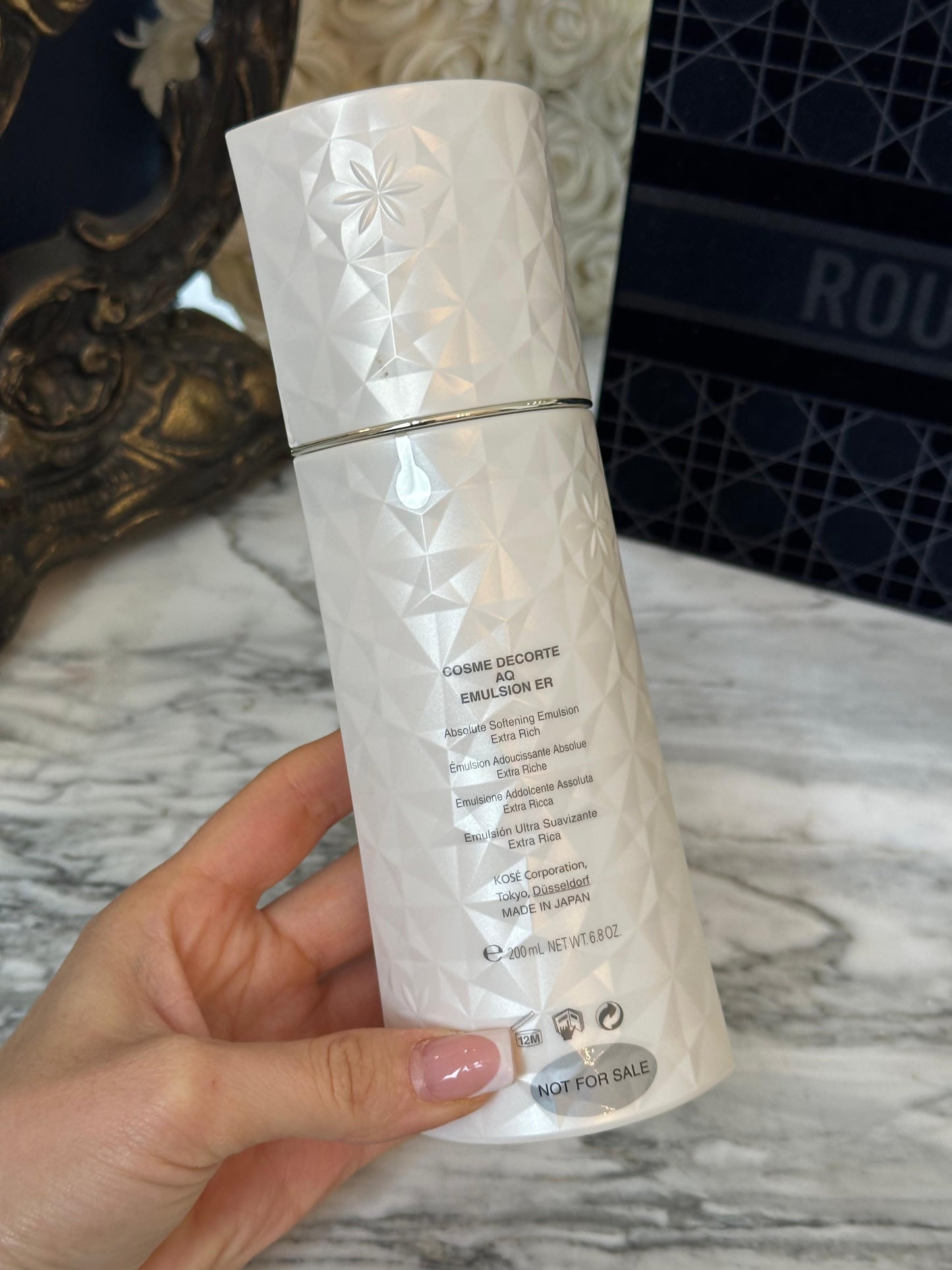 COSME DECORTE
Emulsion ER - Absolute Softening Emulsion