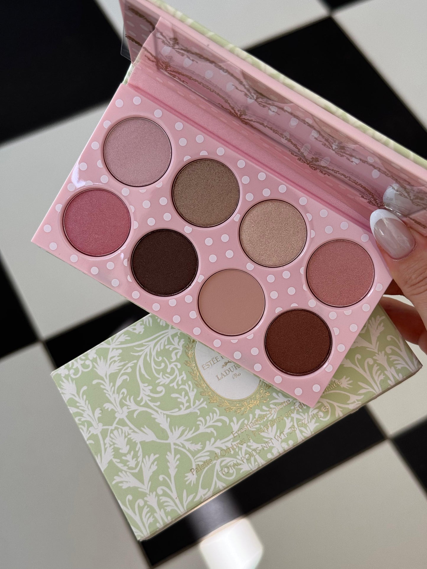ESTÉE LAUDER Ladurée Limited Edition Eyeshadow Palette