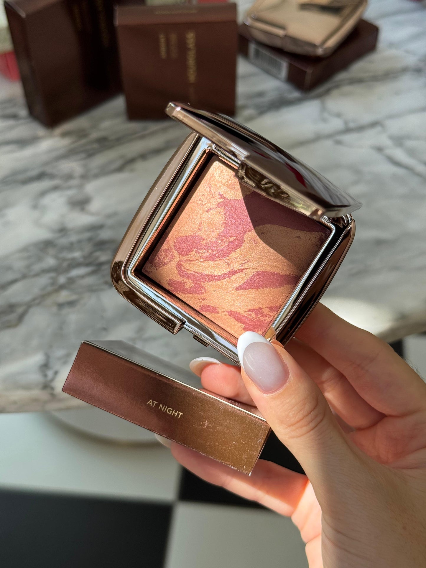 HOURGLASS Ambient Lighting Blush - At Night