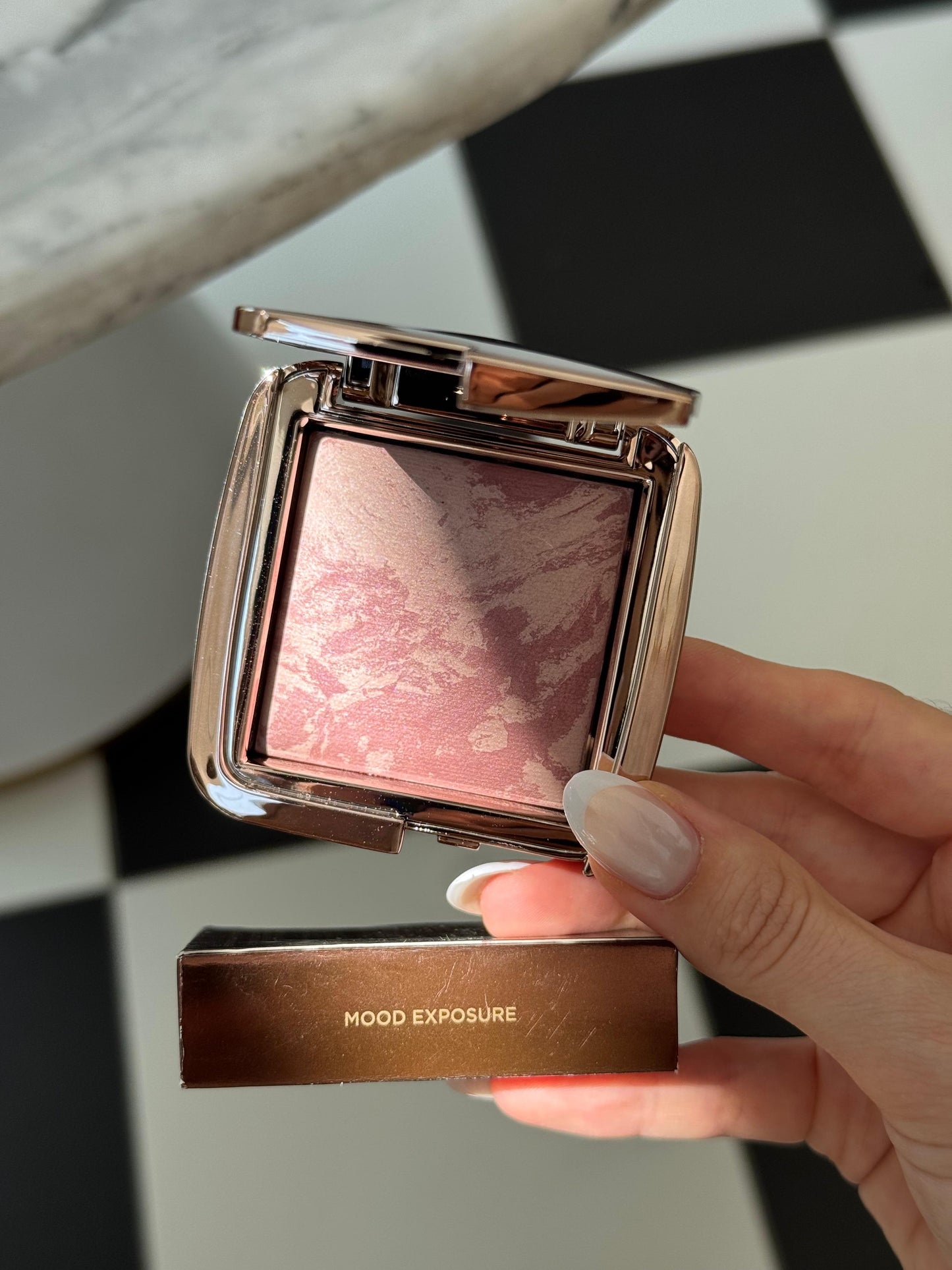 HOURGLASS Ambient Lighting Blush - Mood Exposure