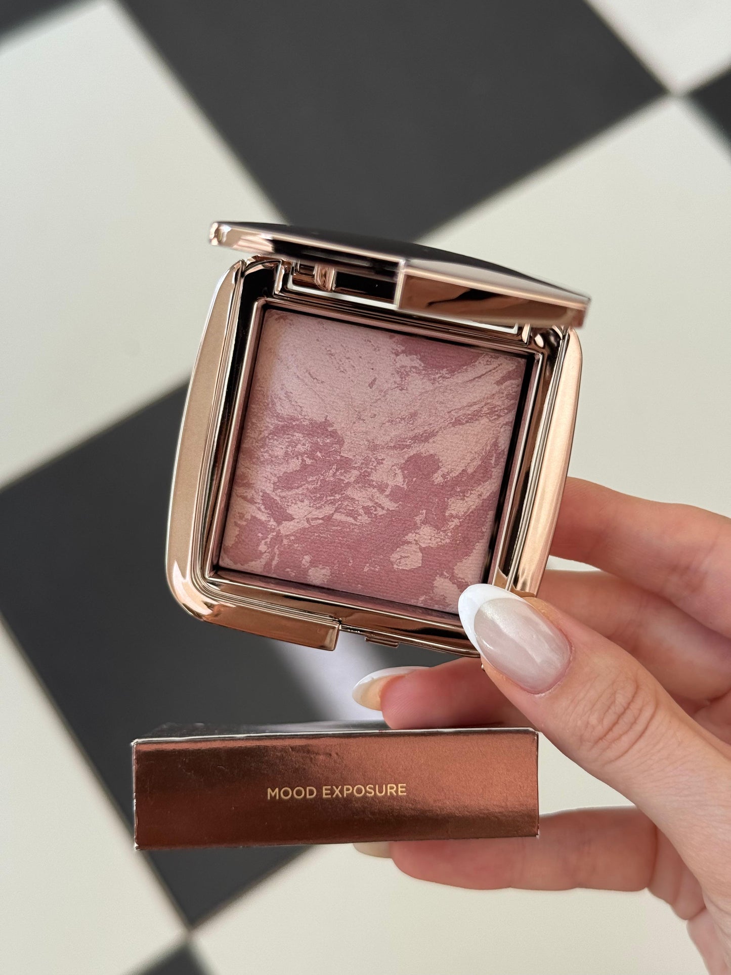 HOURGLASS Ambient Lighting Blush - Mood Exposure