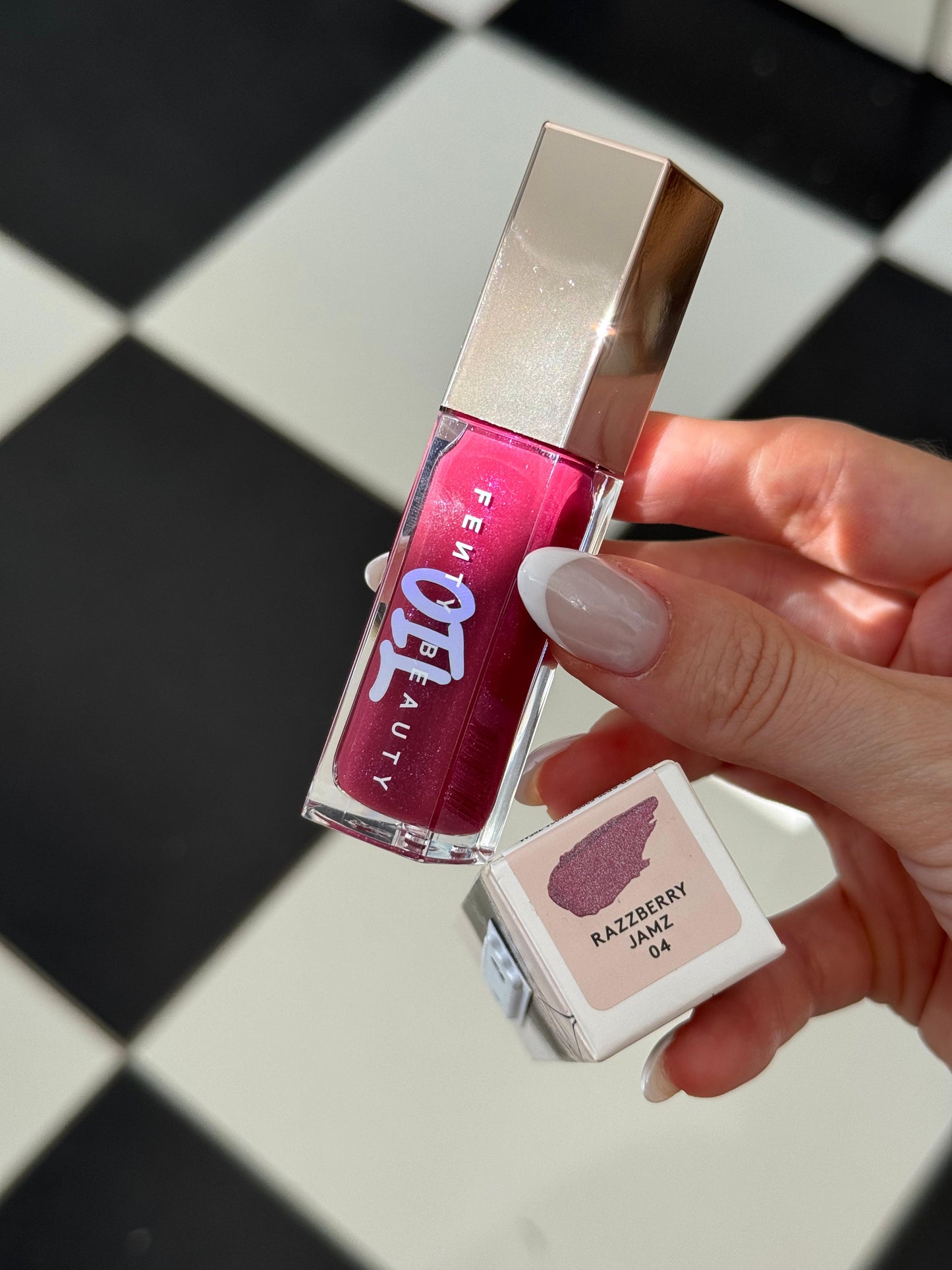 FENTY Gloss Bomb Oil Luminizing Lip Oil ‘N Gloss (04)