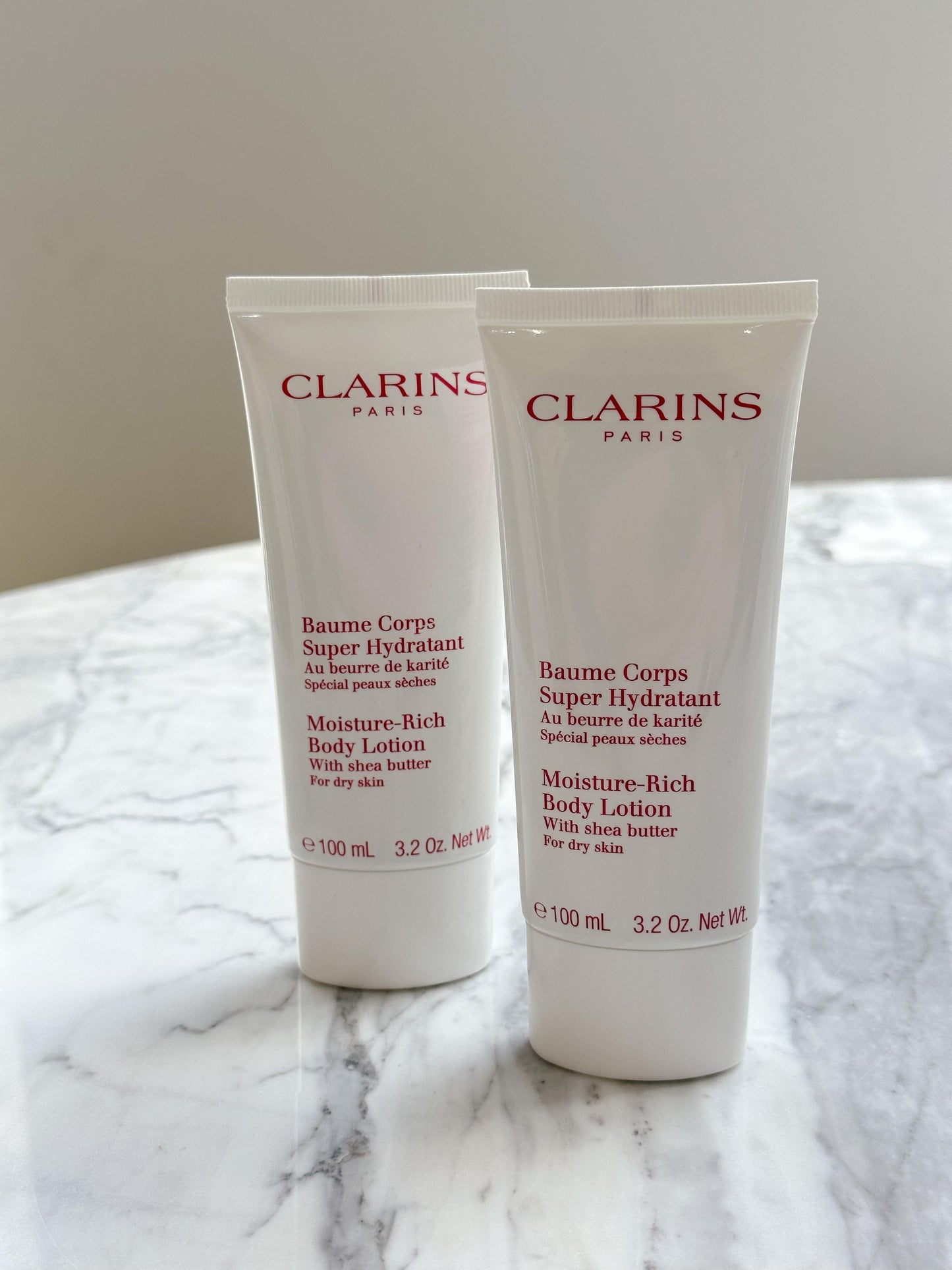 CLARINS Moisture-Rich Body Lotion