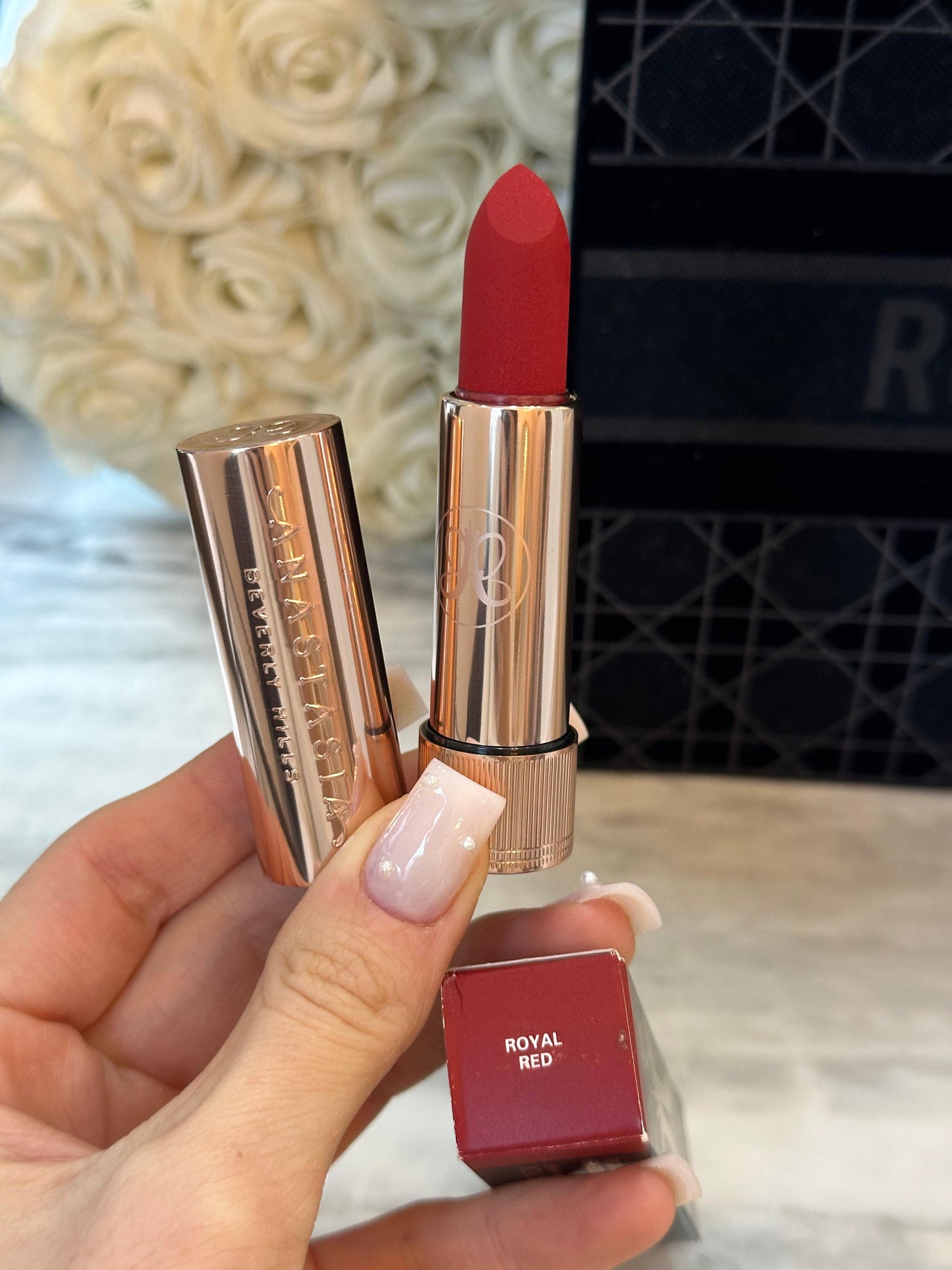 ANASTASIA BEVERLY HILLS Matte & Satin Lipstick - Royal Red
Full-Pigment, Comfortable Wearability