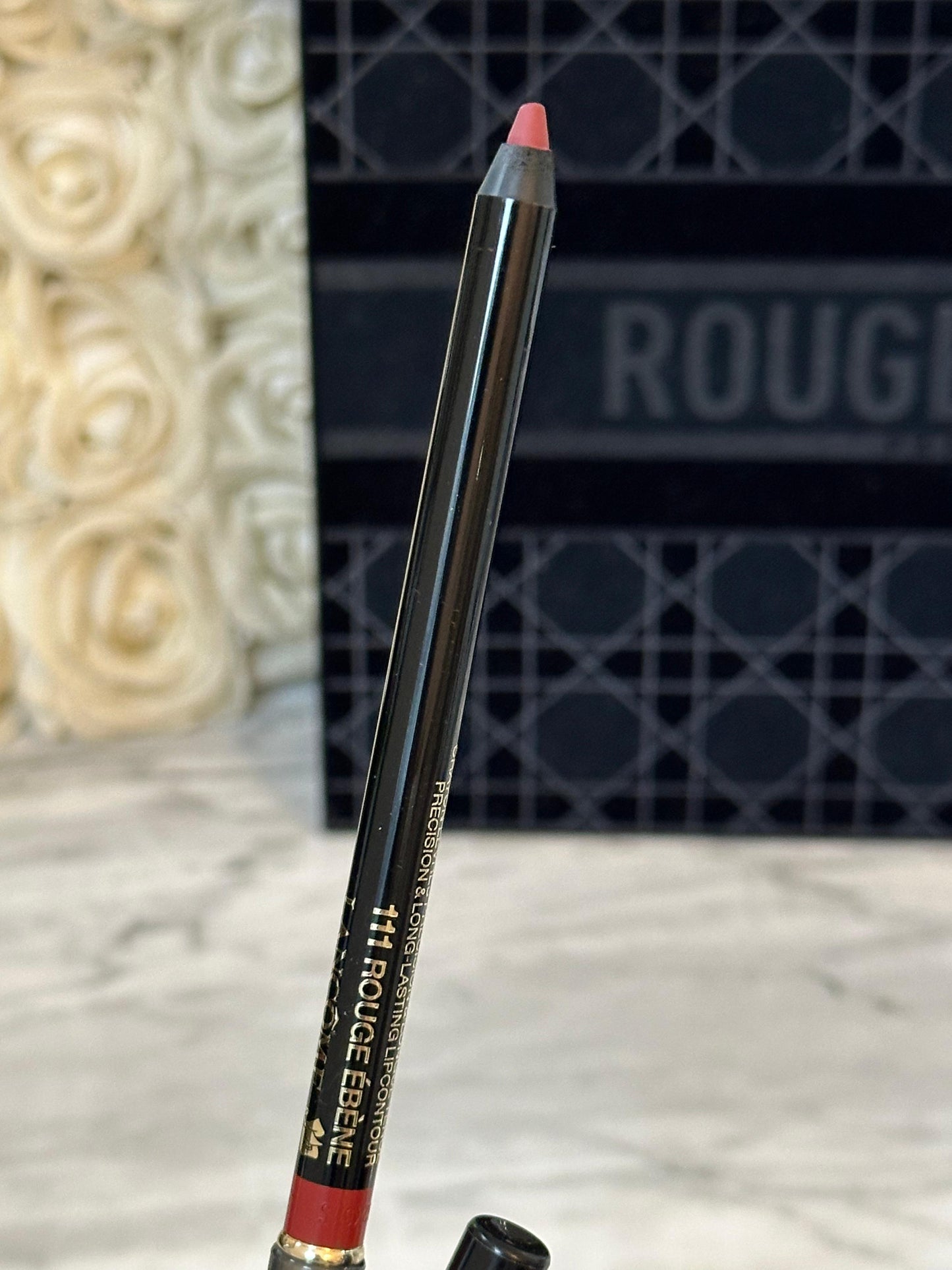 LANCÔME Le Contour Pro Precision & Long Lasting Lipcontour (111)