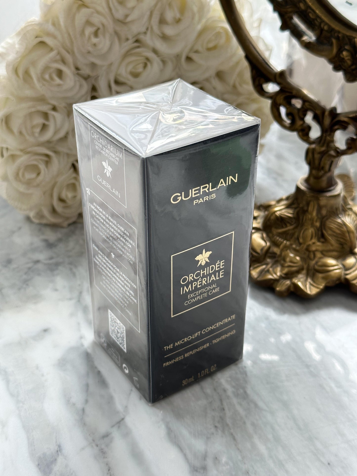 GUERLAIN Orchidée Impériale
The Micro-Lift Concentrate
Exceptional Rejuvenating, Firming and Sculpting Serum
