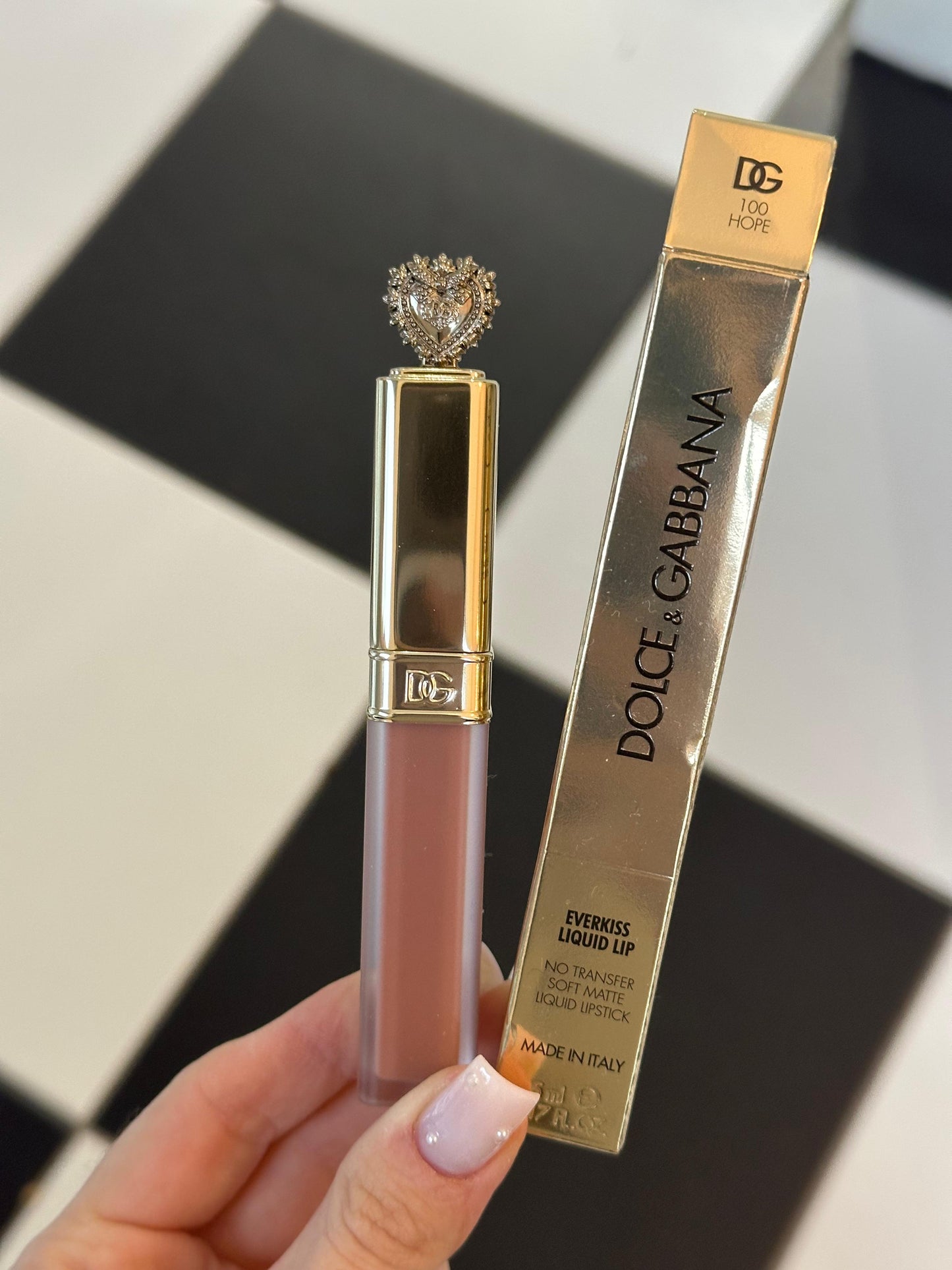 DOLCE&GABBANA
Everkiss Liquid Lipstick (100)