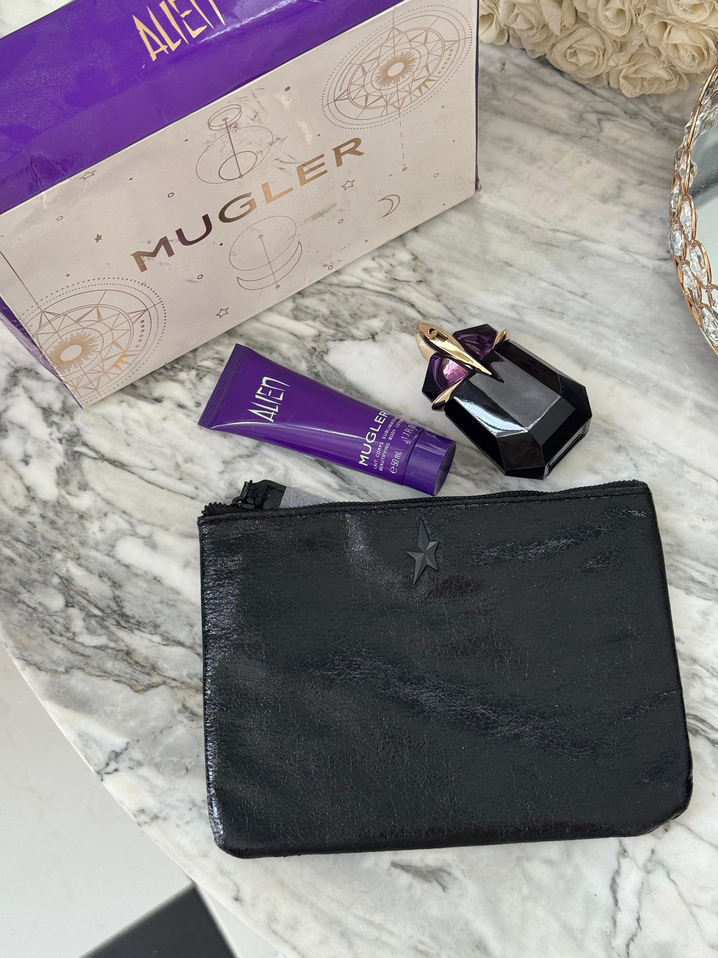 THIERRY MUGLER Alien Eau De Parfum Gift Set