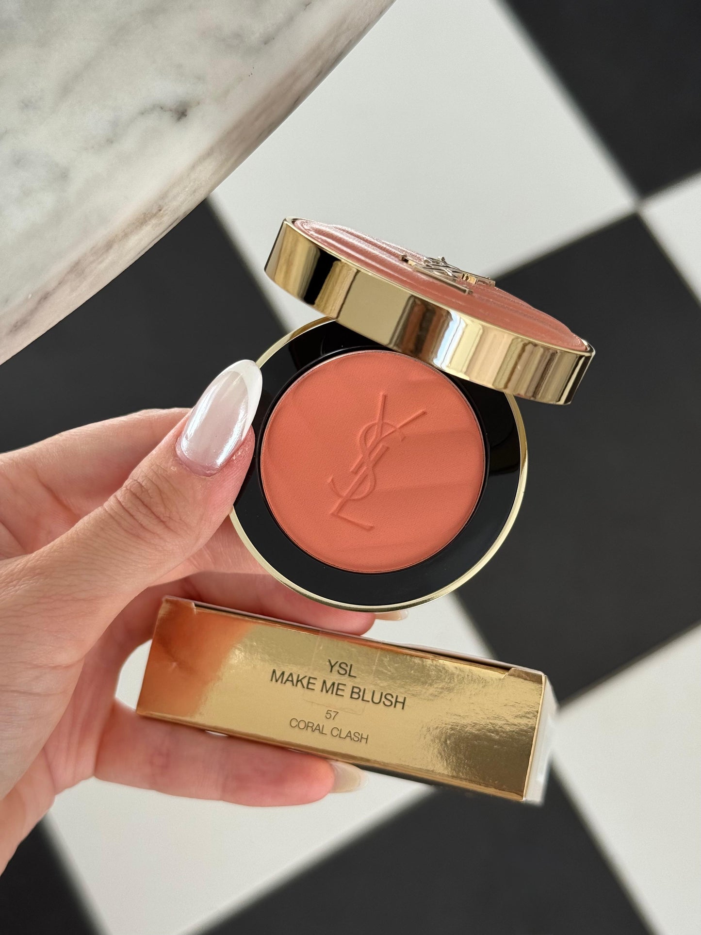 YSL Make Me Blush - Bold Blurring Blush (57)