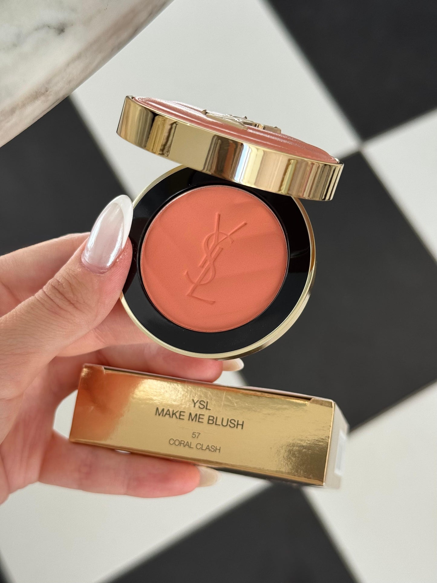 YSL Make Me Blush - Bold Blurring Blush (57)