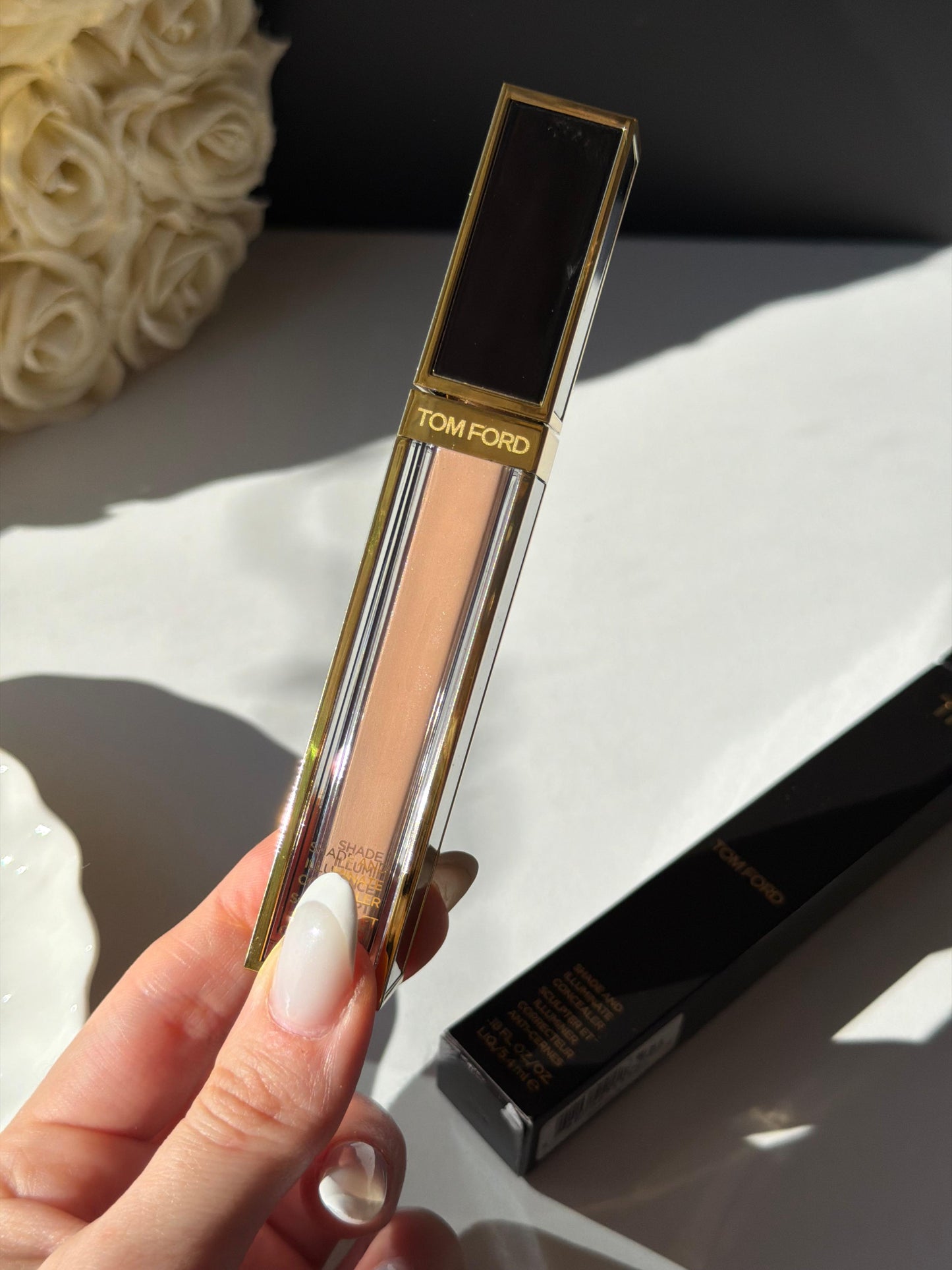 TOM FORD Shade And Illuminate Concealer (1C0)