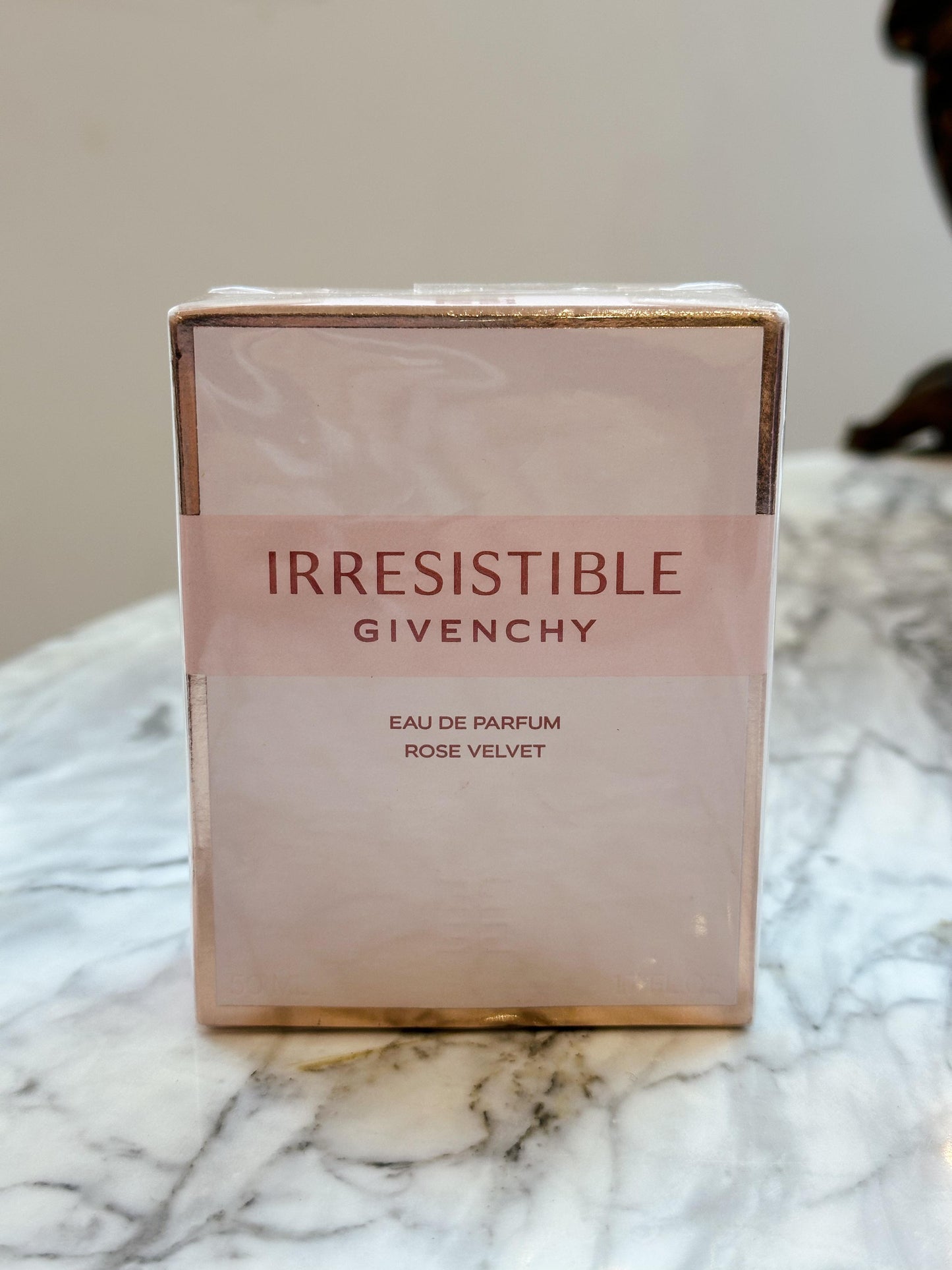 GIVENCHY Irresistible Rose Velvet
Eau de Parfum
Floral, Chypre, Musky