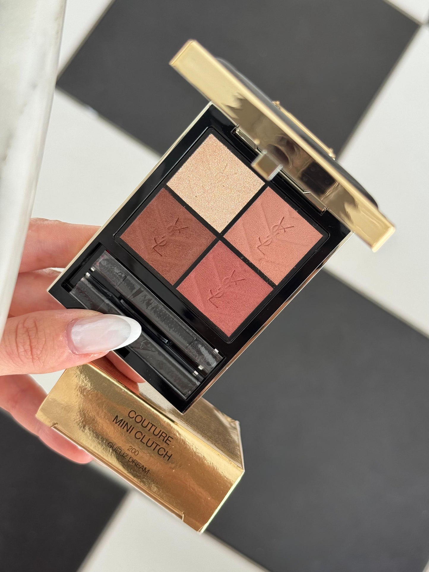 YSL Couture Mini Clutch Luxury Eyeshadow Palette (200)