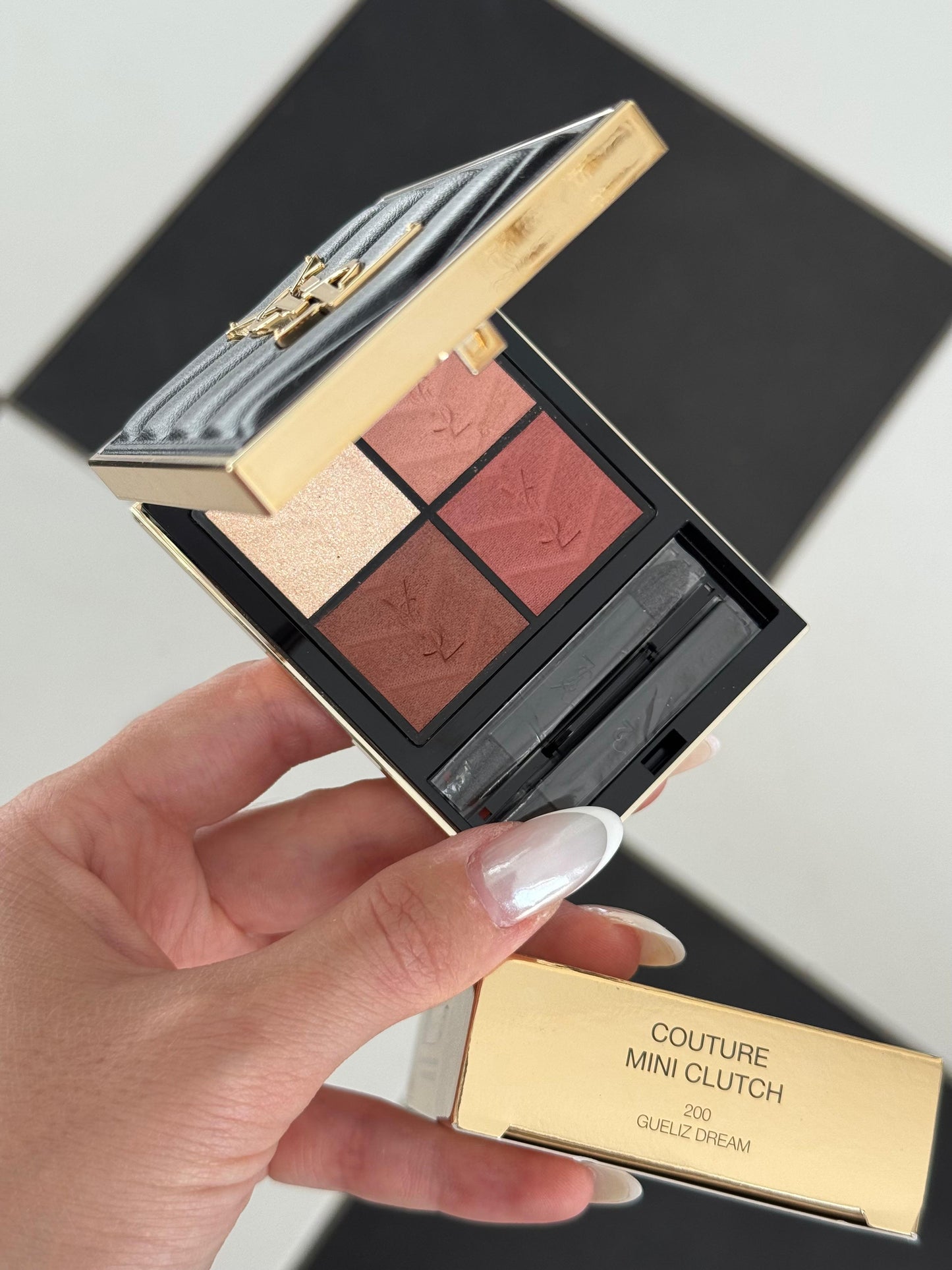 YSL Couture Mini Clutch Luxury Eyeshadow Palette (200)