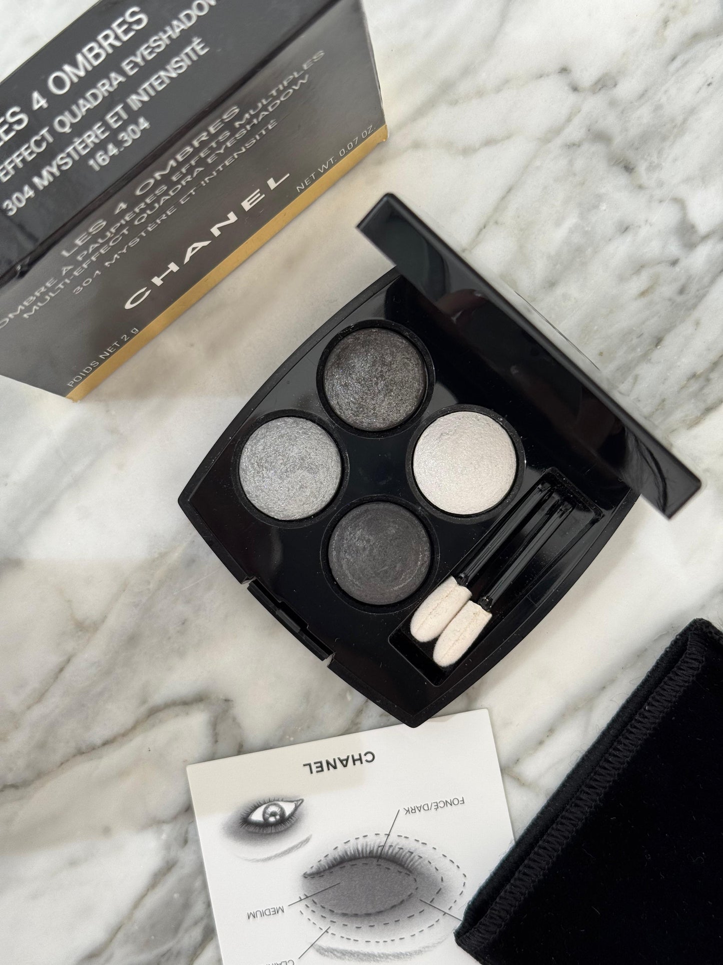 CHANEL Les 4 Ombres
Multi-Effect Quadra Eyeshadow (304)