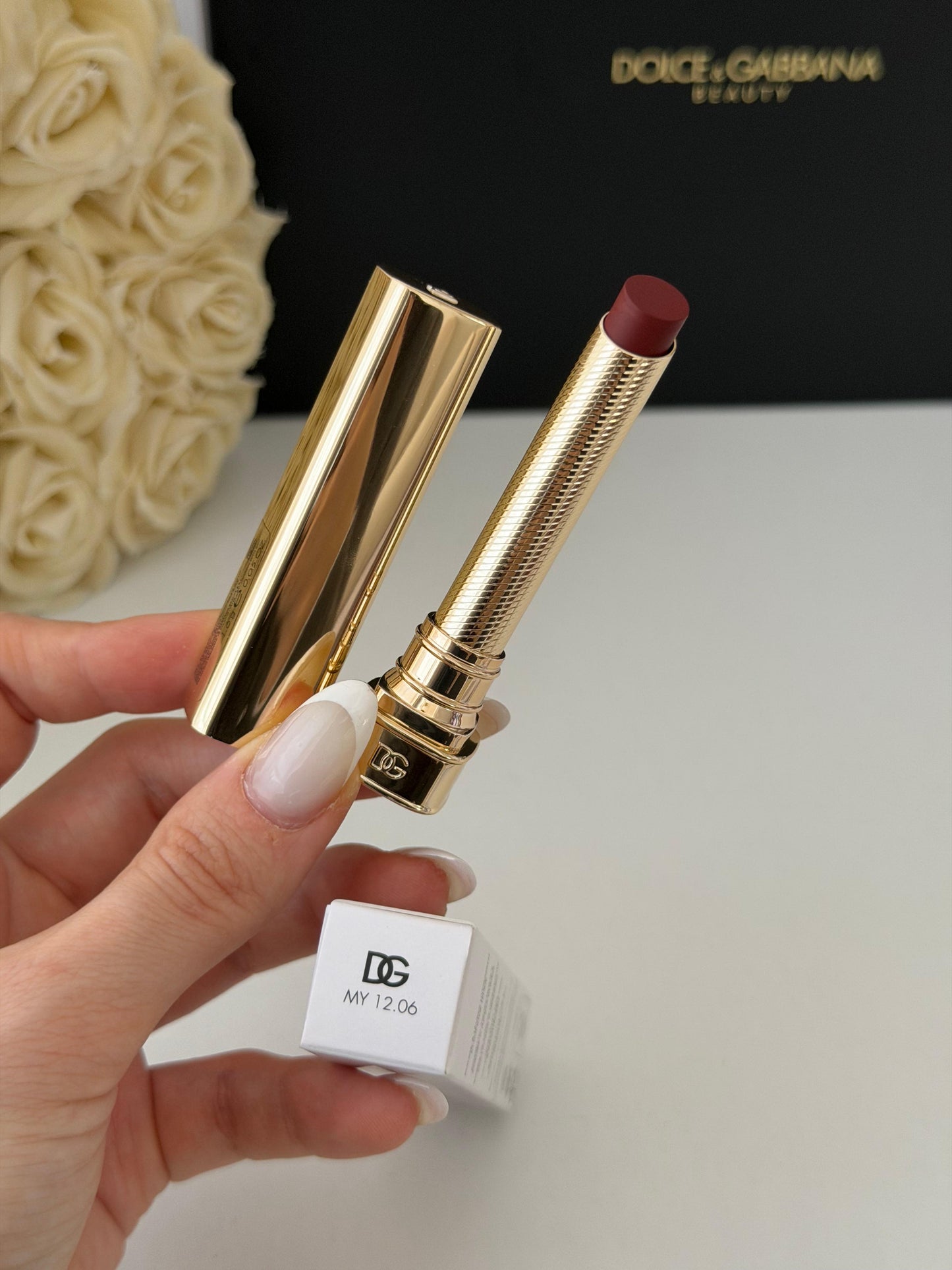 DOLCE&GABBANA My Sculpt Satin
Lasting Color & Hydration Lipstick Stylo - MY 12.06