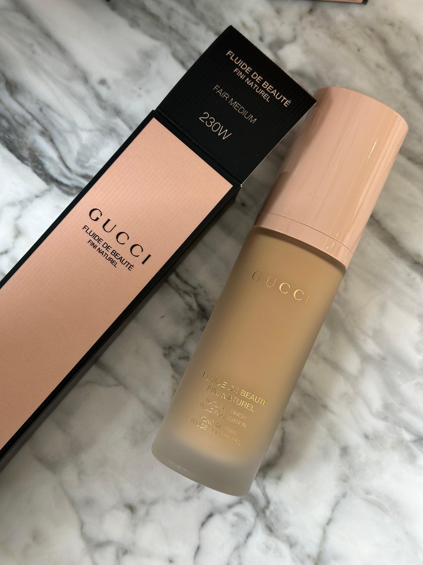 GUCCI Fluide De Beauté
24 Hour Full Coverage Luminous Matte Finish Foundation