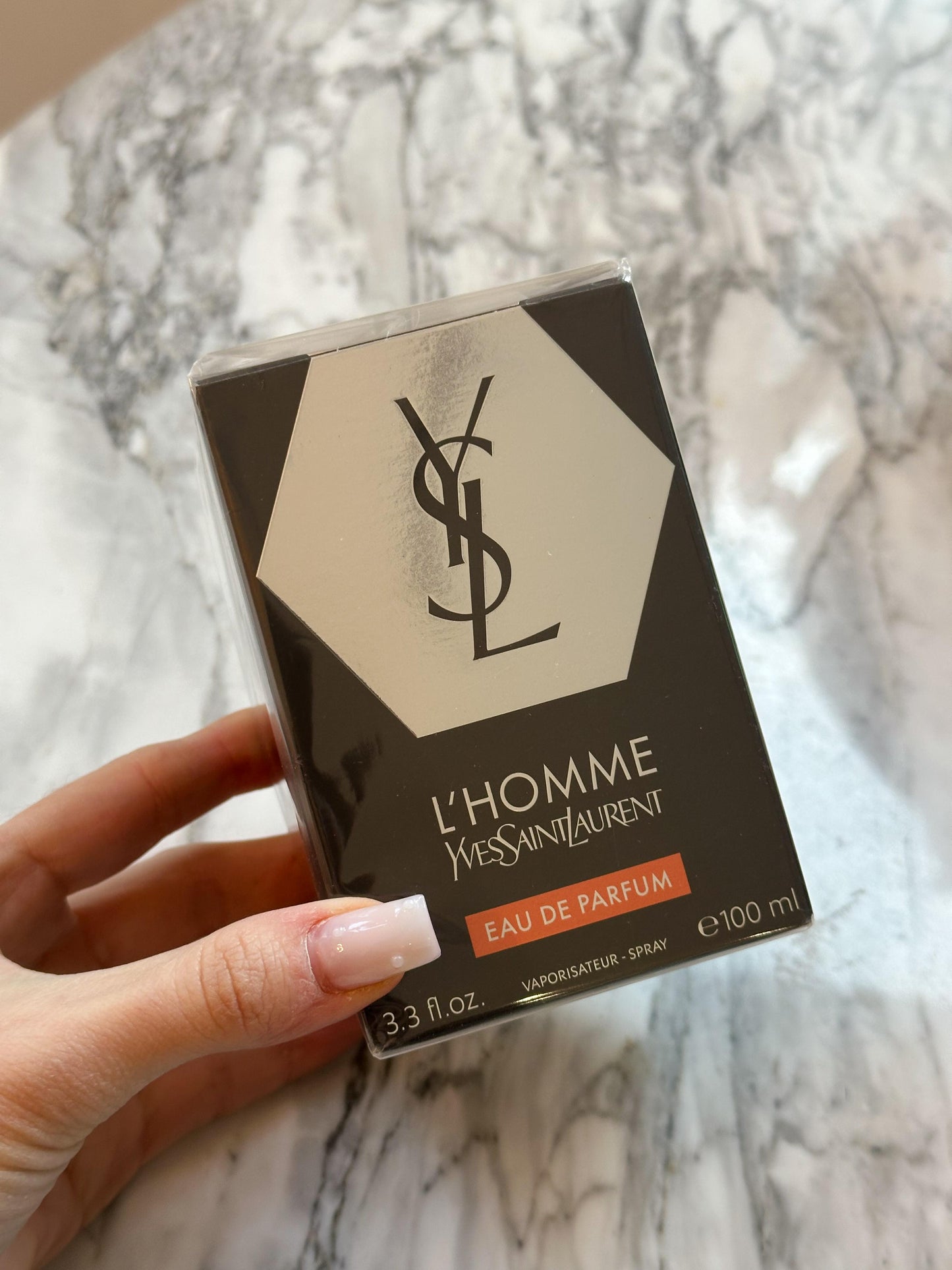 YSL L'Homme Eau De Parfum
Warm & Woody Fragrance With Bitter Orange, Oalwood And Vetiver