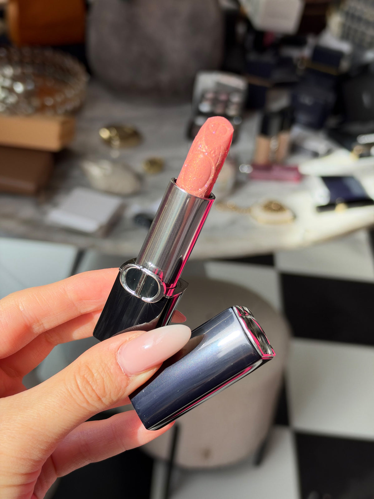 DIOR Rouge Dior - Limited Edition (232)
Lipstick - Velvet, Satin and Glitter Finishes - Longwearing - 24-hour comfort