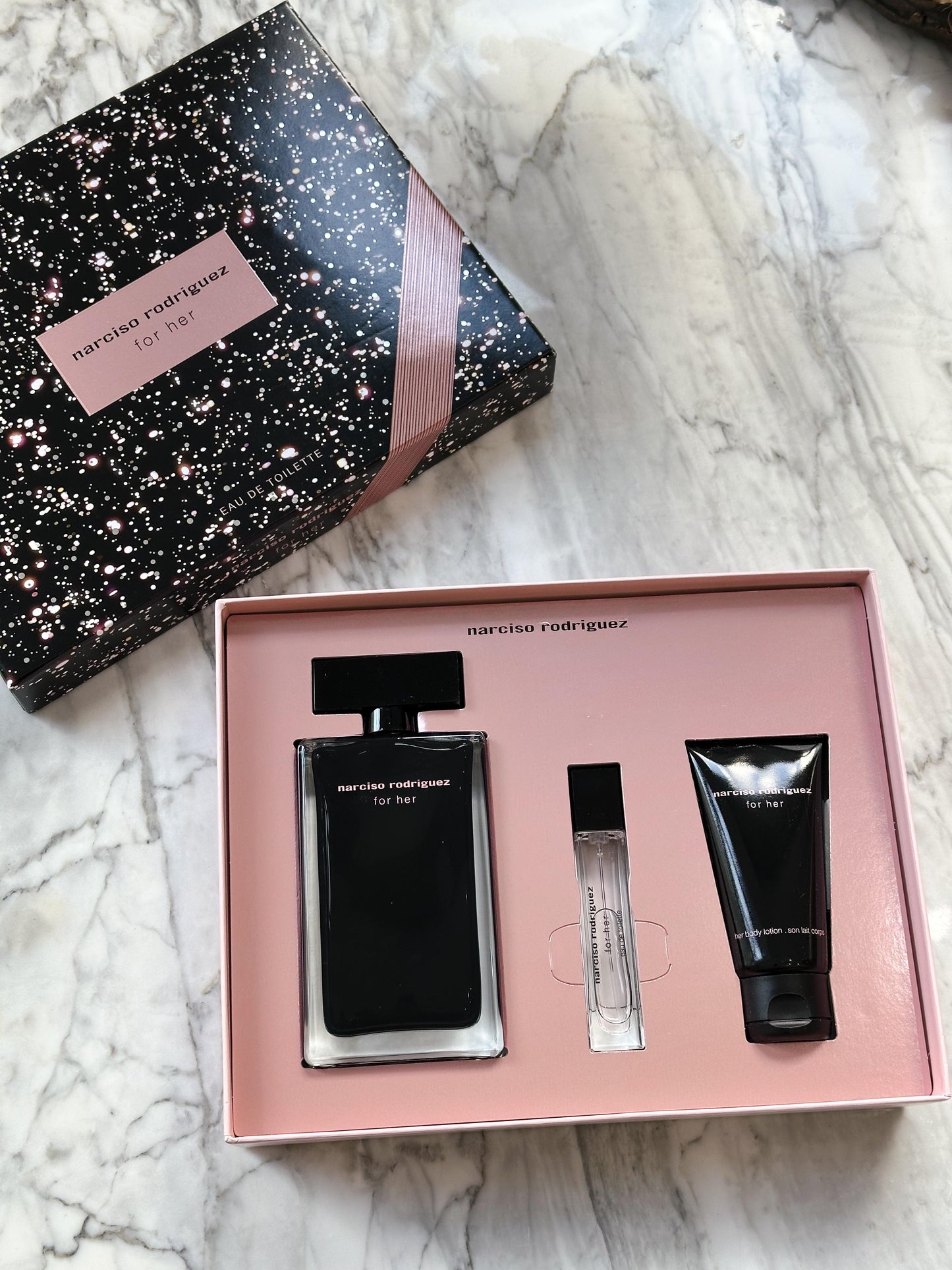 NARCISO RODRIGUEZ
For Her Eau De Toilette Gift Set 100ml