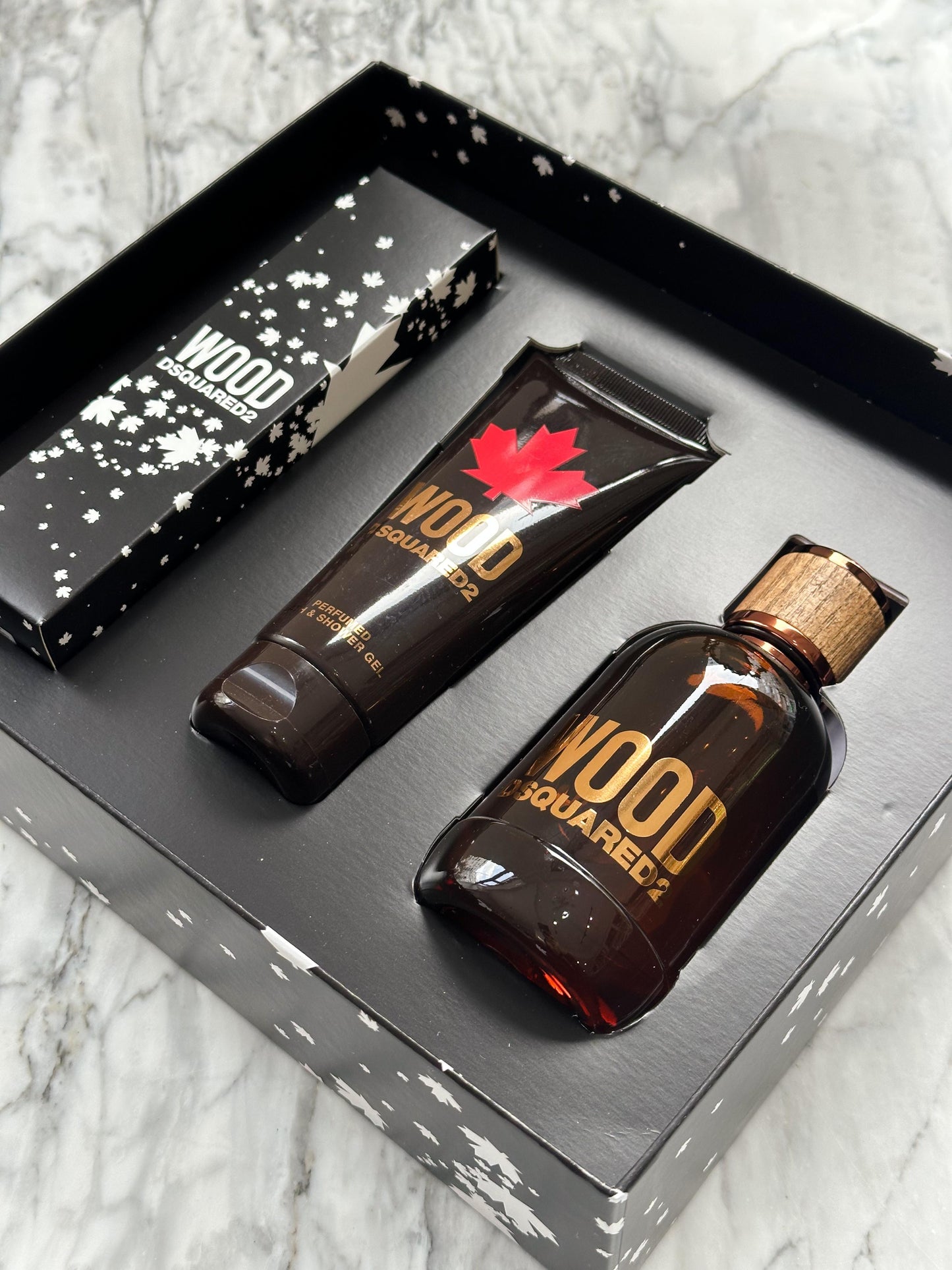 DSQUARED2 Wood Eau De Toilette 100ml Gift Set (100ml + 100ml + Key Ring)