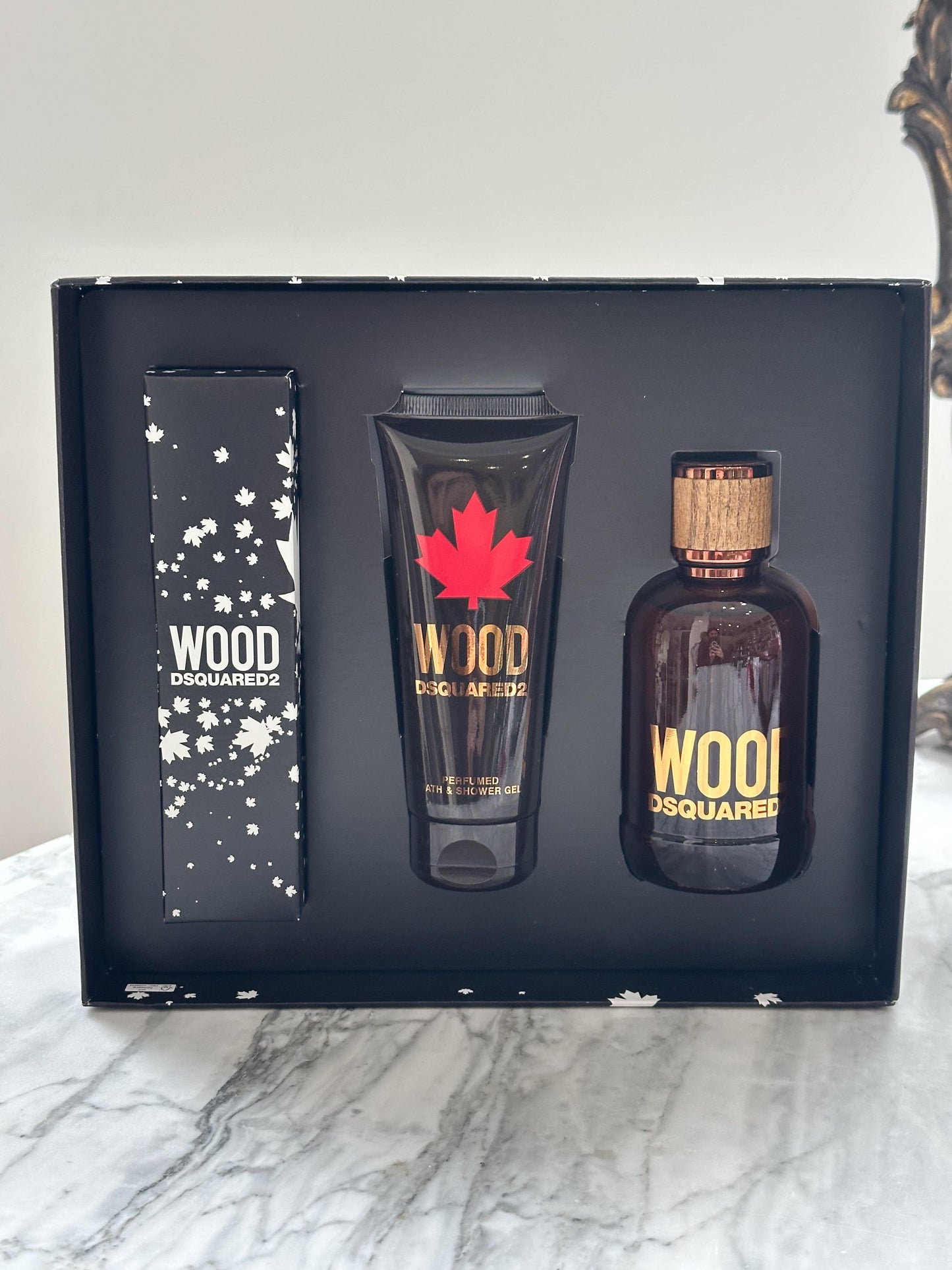 DSQUARED2 Wood Eau De Toilette 100ml Gift Set (100ml + 100ml + Key Ring)