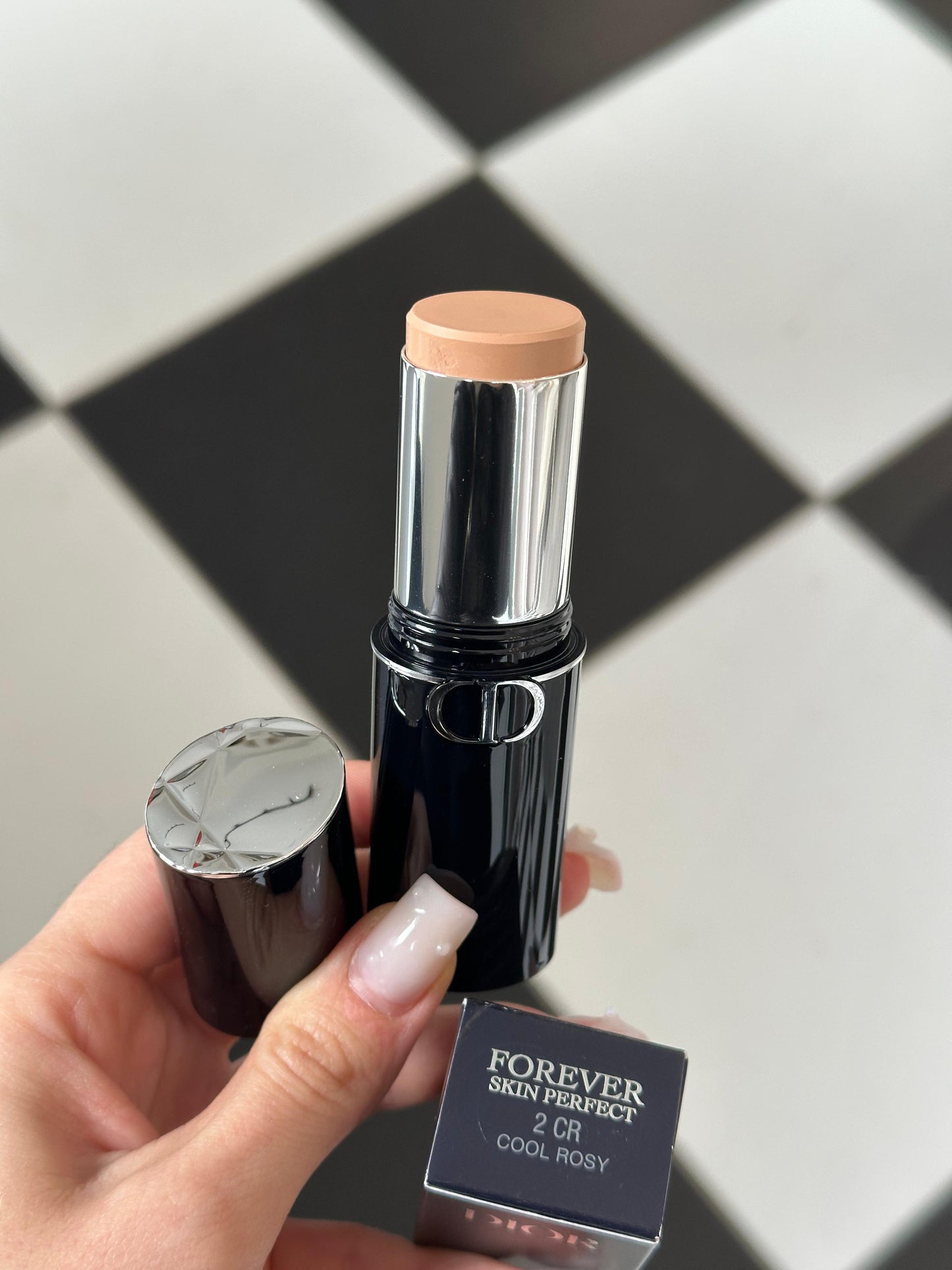 DIOR Forever Skin Perfect
Multi-Use Foundation Stick - Blur Perfection - 24H Wear and Hydration