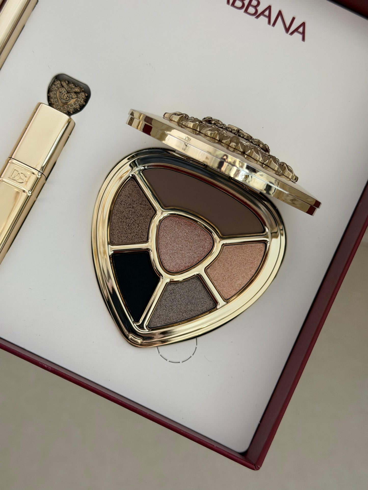 DOLCE&GABBANA Devotion Flawless Eyes Gift Set (03)
Eyeshadow + Eyeliner + Mascara