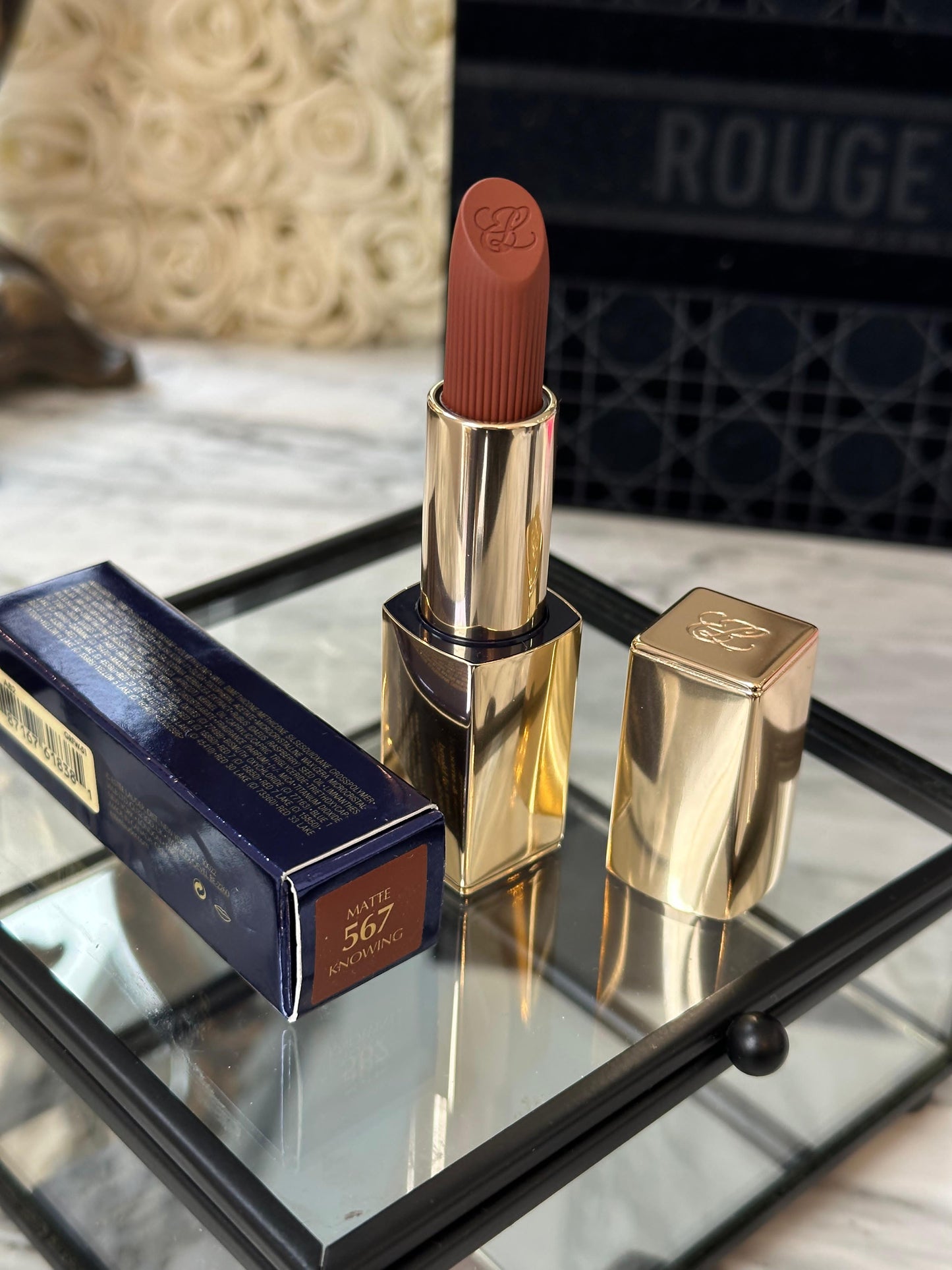 ESTÉE LAUDER Pure Color
Creme Lipstick (567)