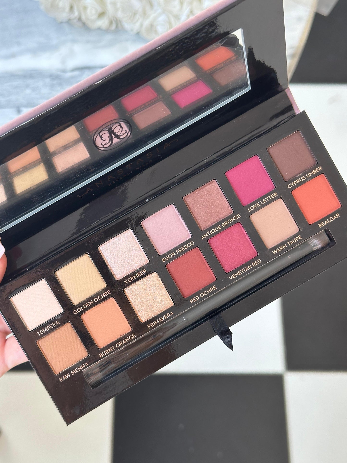 ANASTASIA BEVERLY HILLS Modern Renaissance Eyeshadow Palette