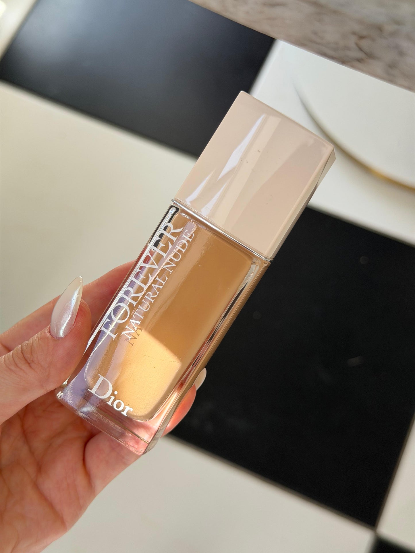 DIOR Forever Natural Nude (2W)
Longwear Foundation - 96% Natural-Origin Ingredients
