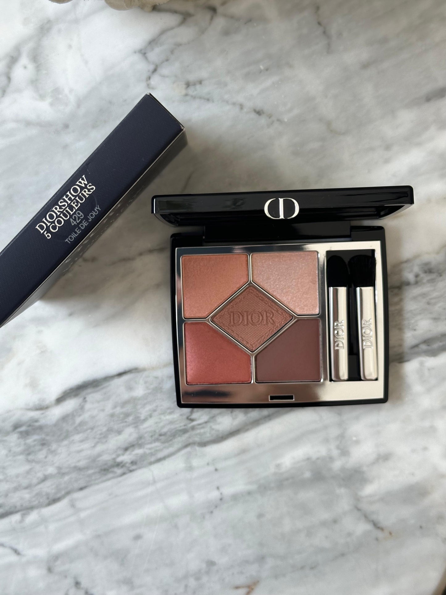 DIOR Diorshow 5 Couleurs
Eye Palette - 5 Eyeshadows - High Color and Long Wear (429)