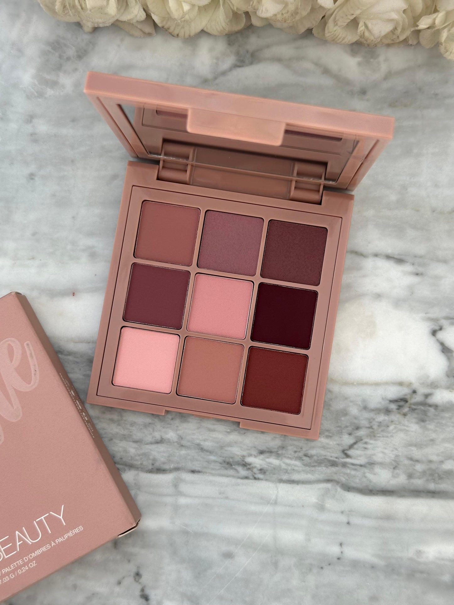 HUDA BEAUTY Matte Obsessions Eyeshadow Palette - Cool Matte