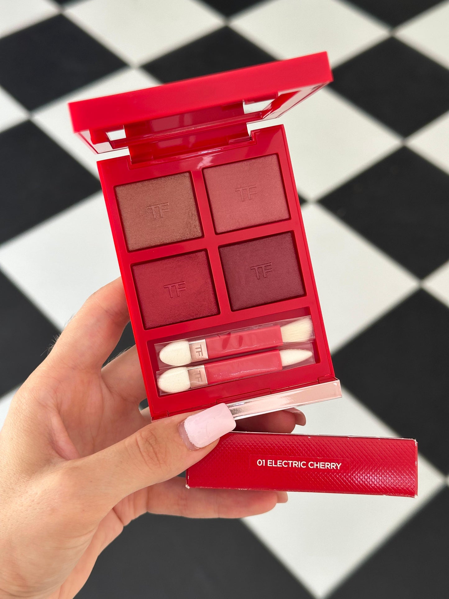 TOM FORD
Cherry Collection Eye Color Quad Eyeshadow Palette
