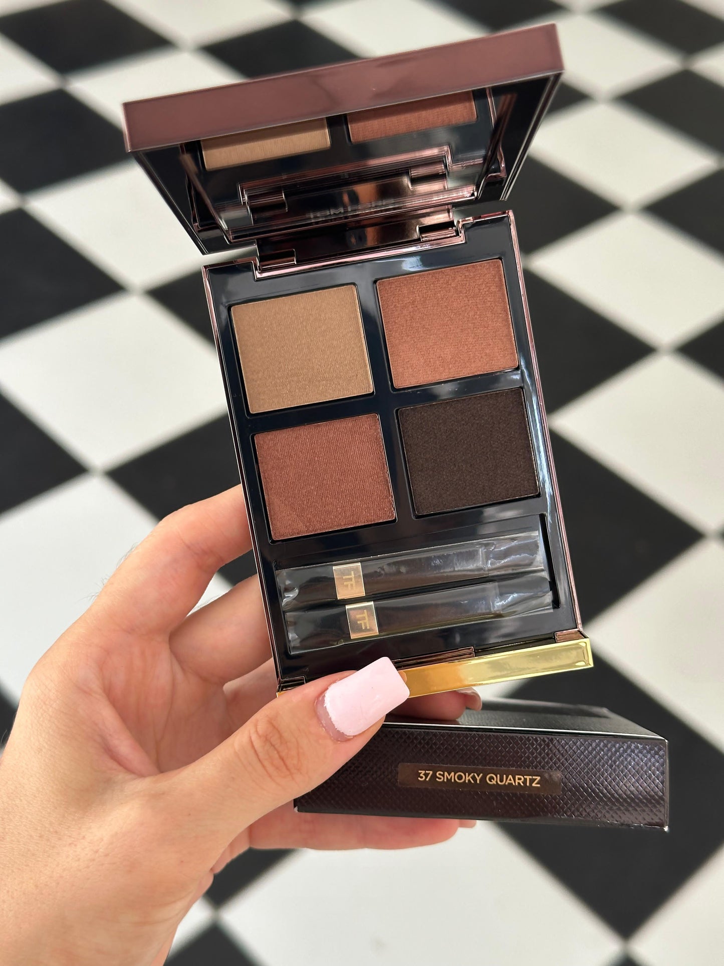TOM FORD
Beauty Eyeshadow Color Quad Palette – Smoky Quartz
