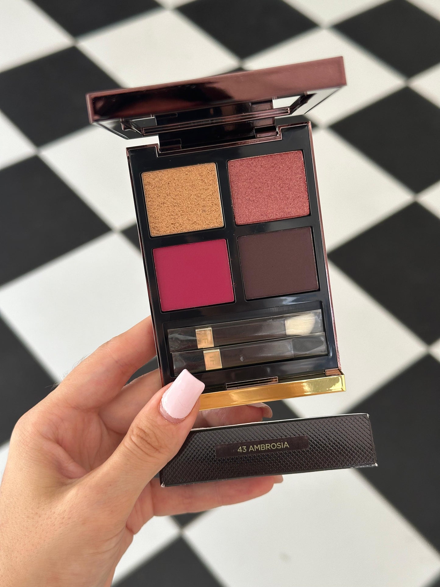 TOM FORD
Beauty Eyeshadow Color Quad Palette — Ambrosia