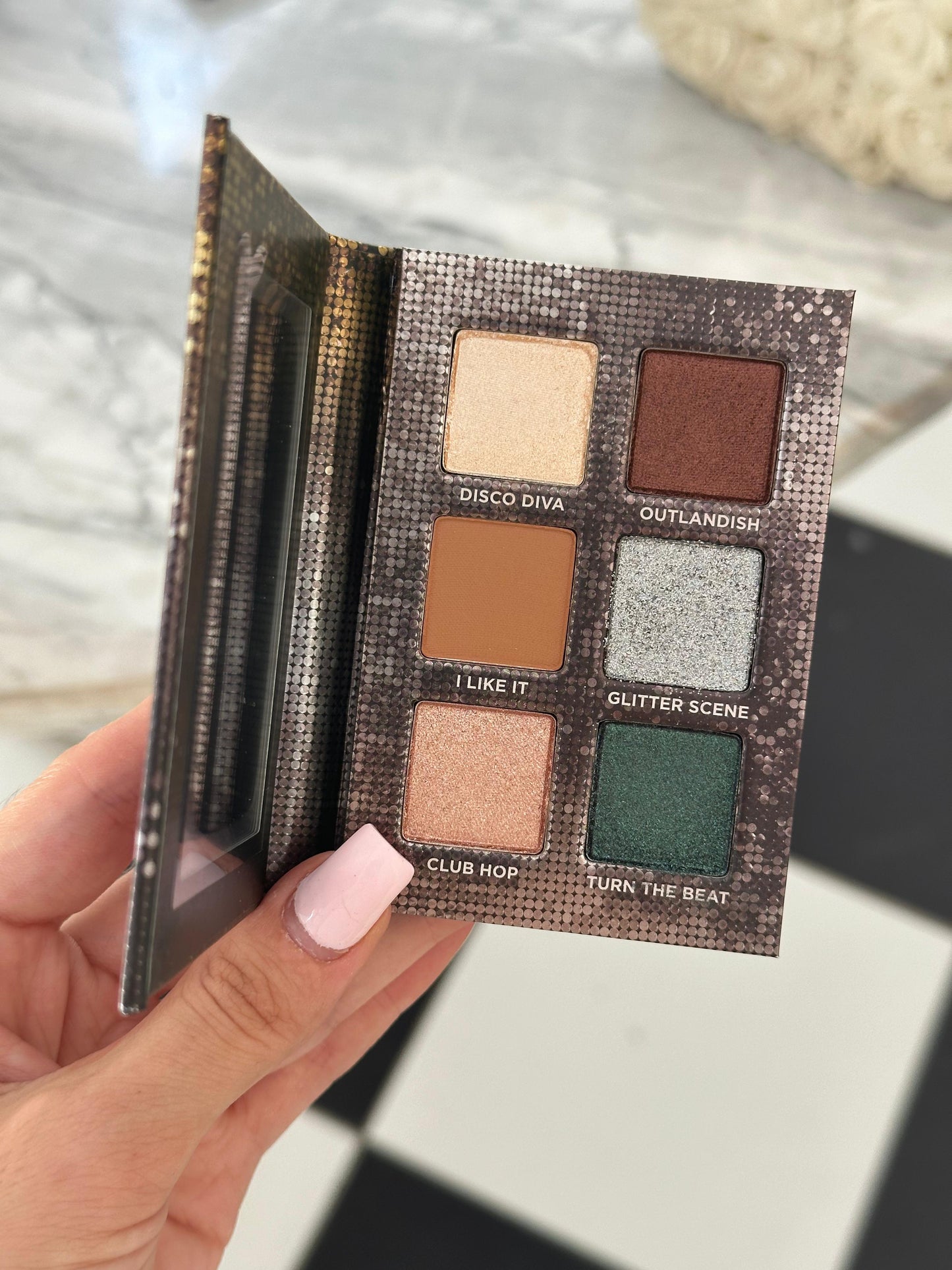 URBAN DECAY Boogie Decades Mini Eyeshadow Palette