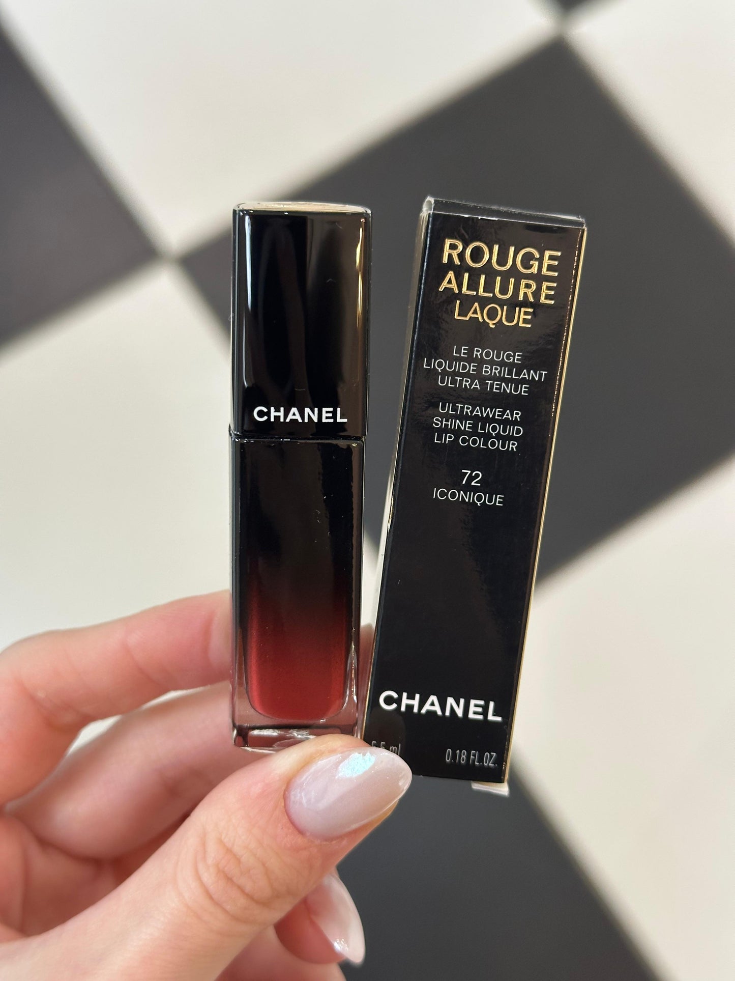 CHANEL Rouge Allure Laque (72)
Ultrawear Shine Liquid Lipstick