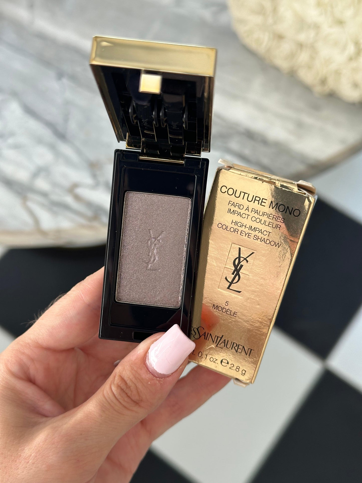 YSL Couture Mono Eyeshadow (5)
High-Impact Colour Eye