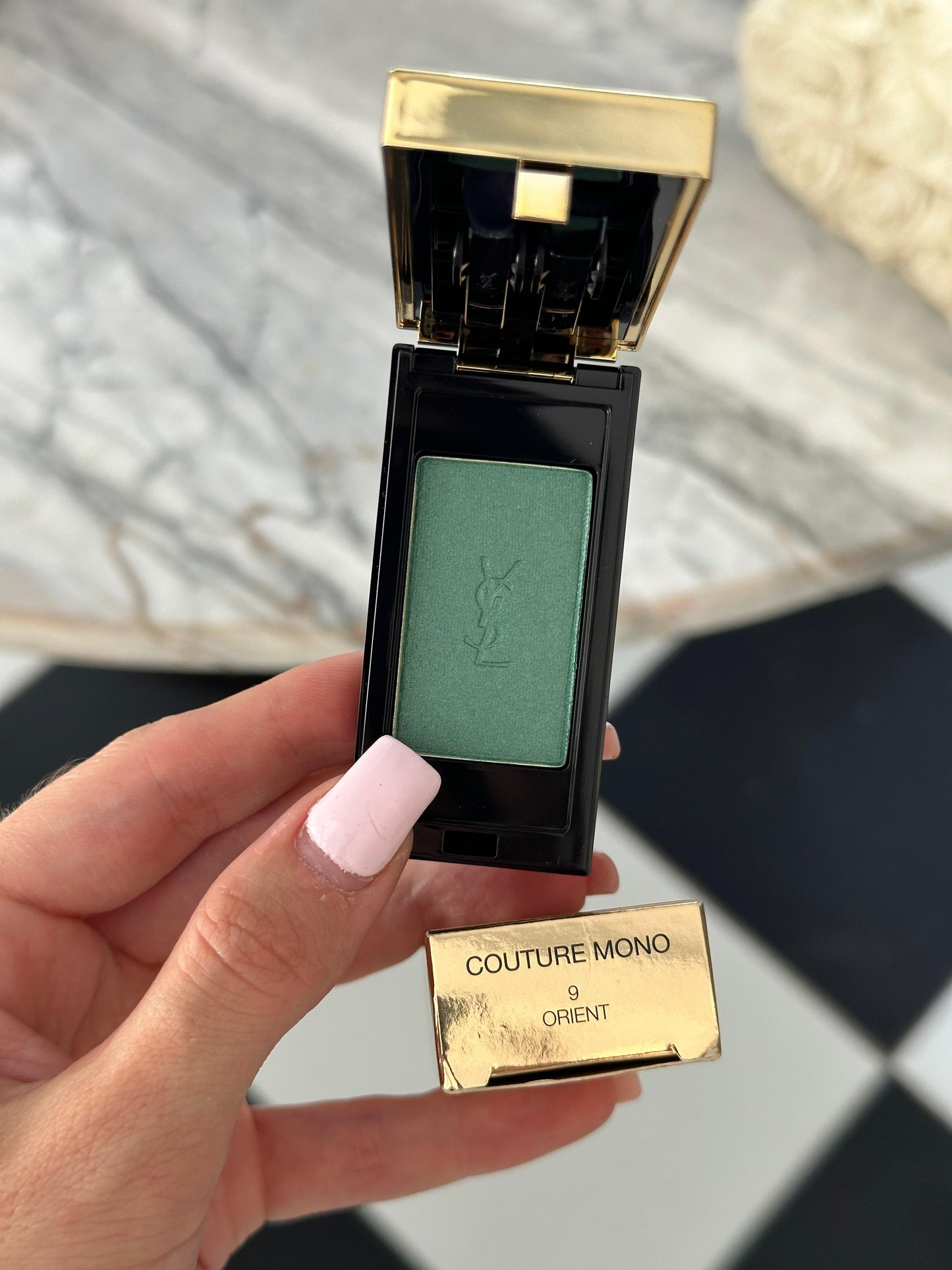 YSL Couture Mono Eyeshadow (9)
High-Impact Colour Eye